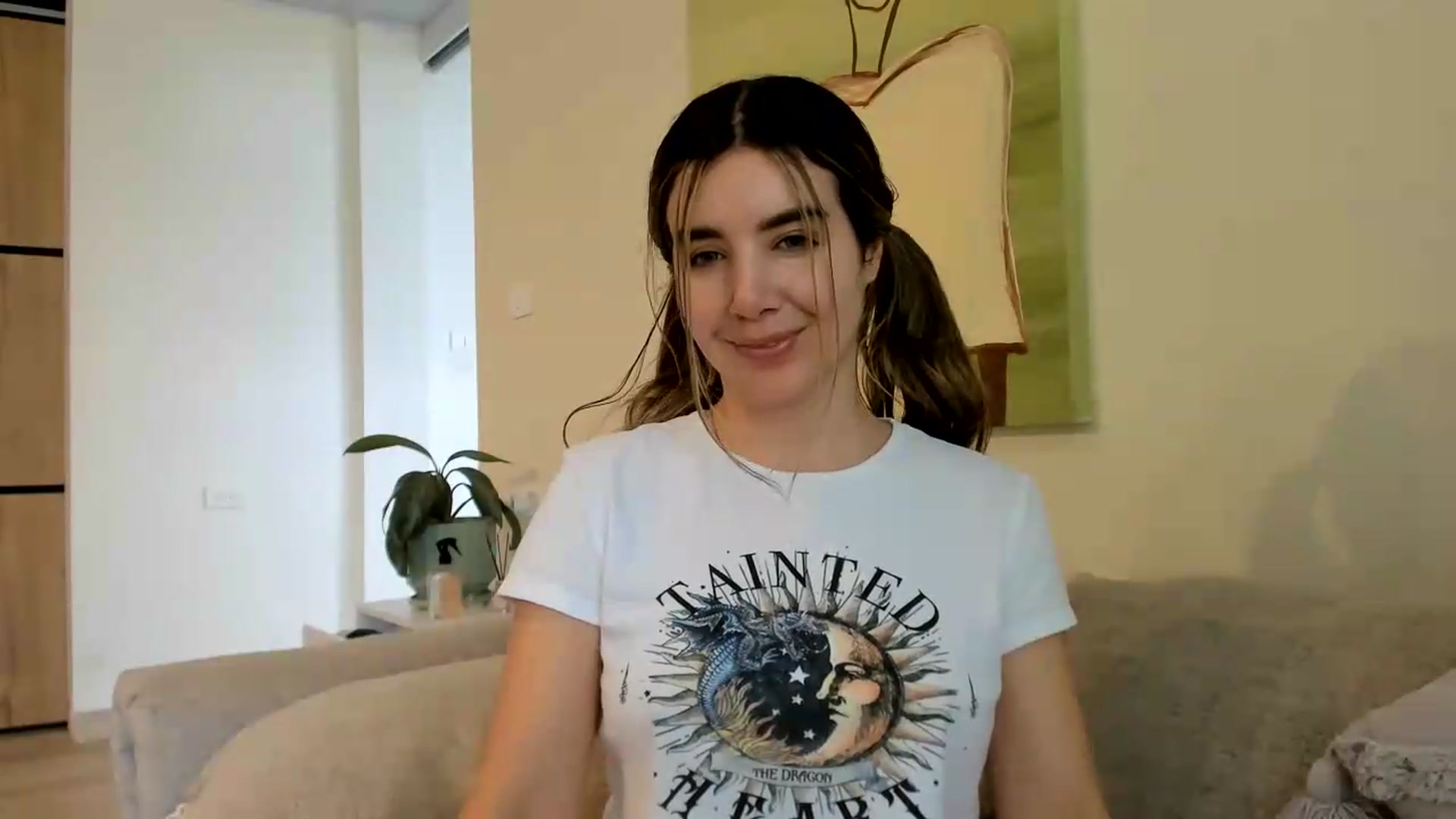 Gallery image thumbnail from LauraVega's myfreecams stream on, 07/29/2026, 18:11 image 16 of 20
