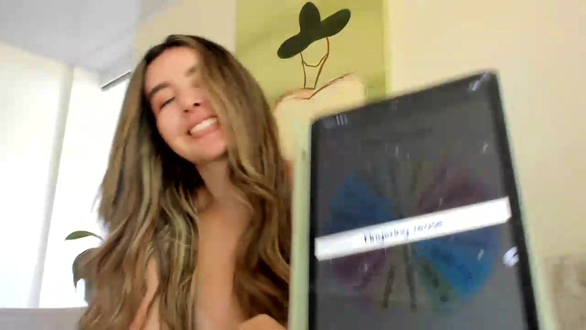 Gallery image thumbnail from LauraVega's myfreecams stream on, 08/08/2026, 18:27 image 10 of 20