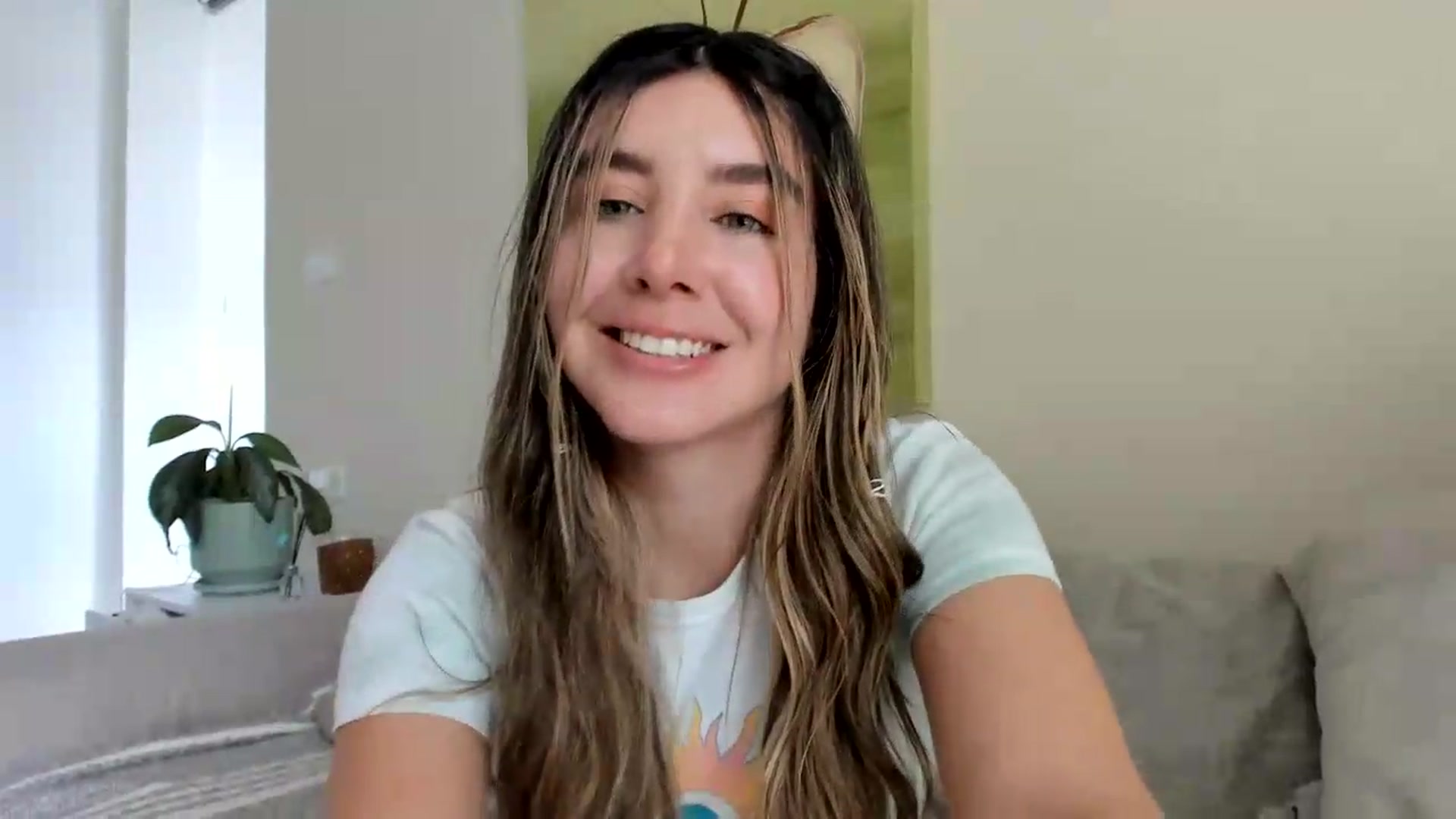 Gallery image thumbnail from LauraVega's myfreecams stream on, 08/26/2026, 18:23 image 8 of 20