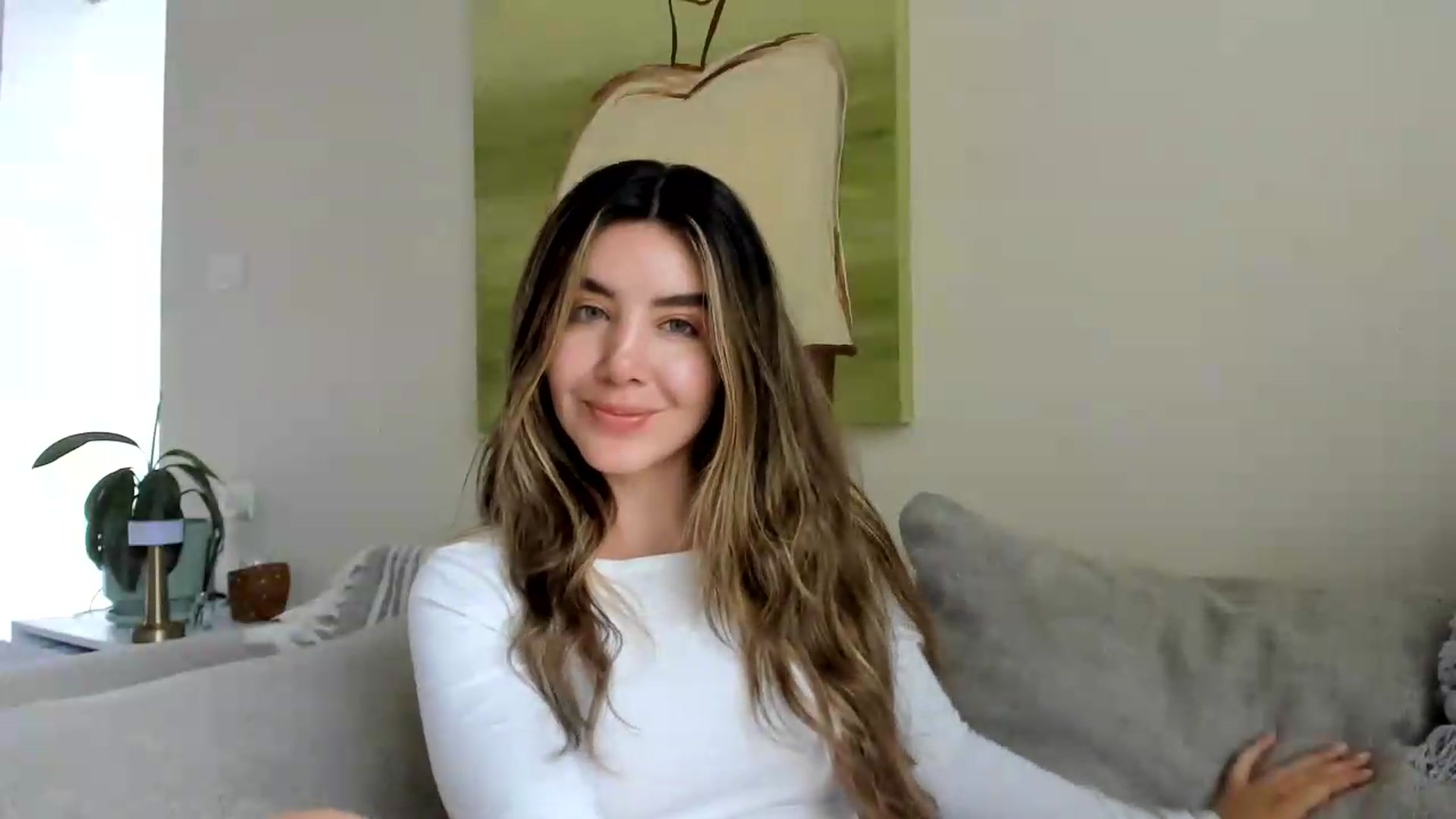 Gallery image thumbnail from LauraVega's myfreecams stream on, 08/29/2026, 16:02 image 15 of 20