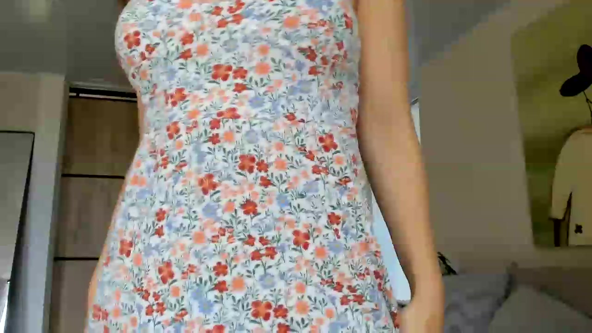 Gallery image thumbnail from LauraVega's myfreecams stream on, 08/31/2026, 17:01 image 15 of 20