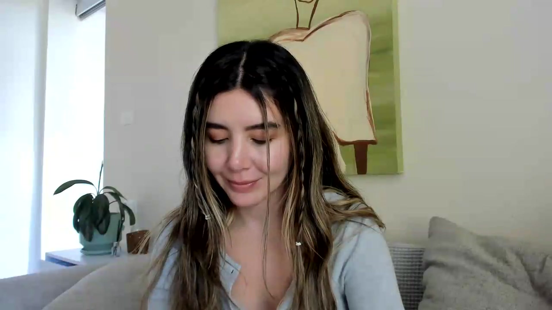 Gallery image thumbnail from LauraVega's myfreecams stream on, 09/02/2026, 18:05 image 13 of 20