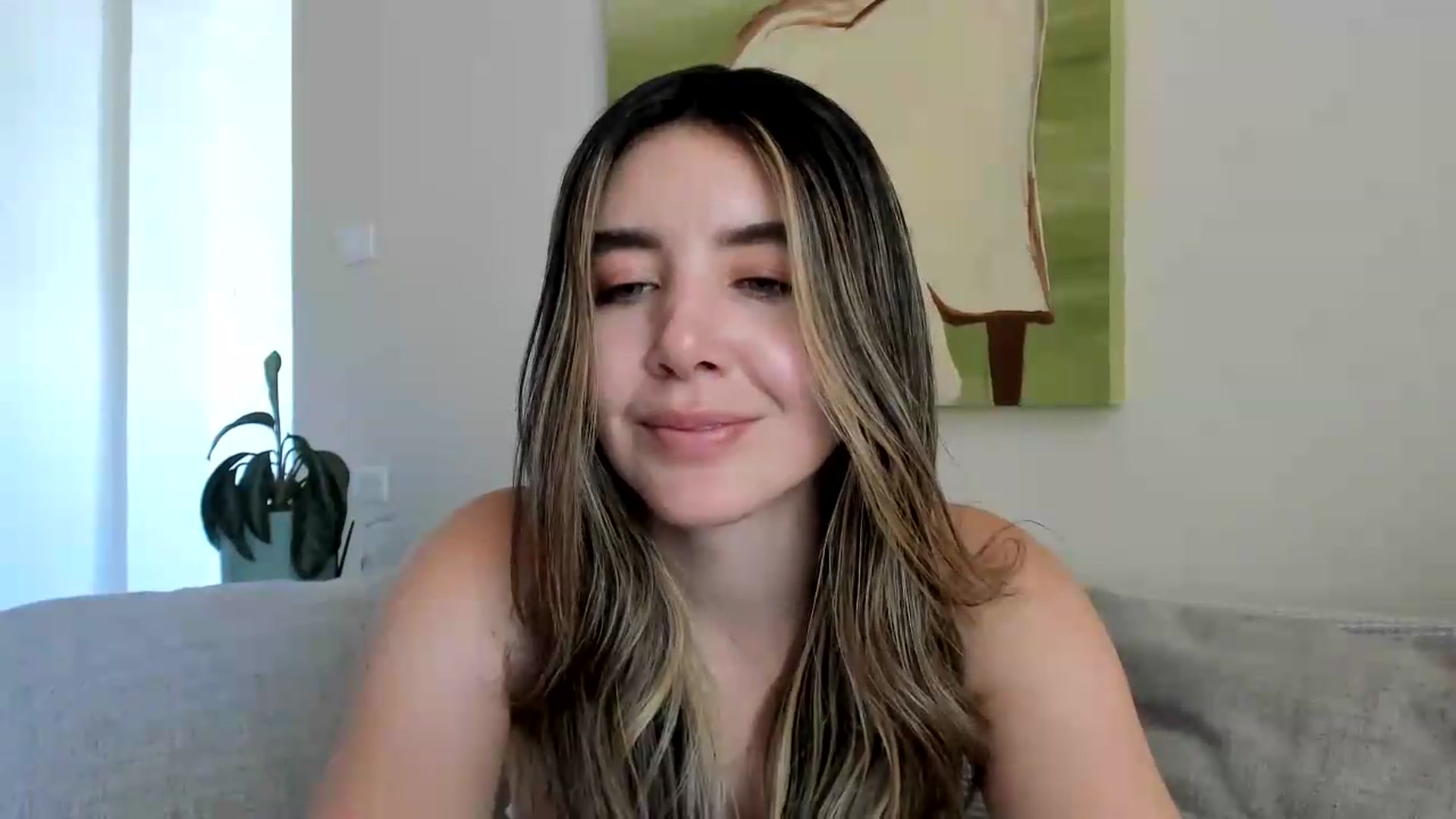 Gallery image thumbnail from LauraVega's myfreecams stream on, 09/10/2026, 18:04 image 16 of 20
