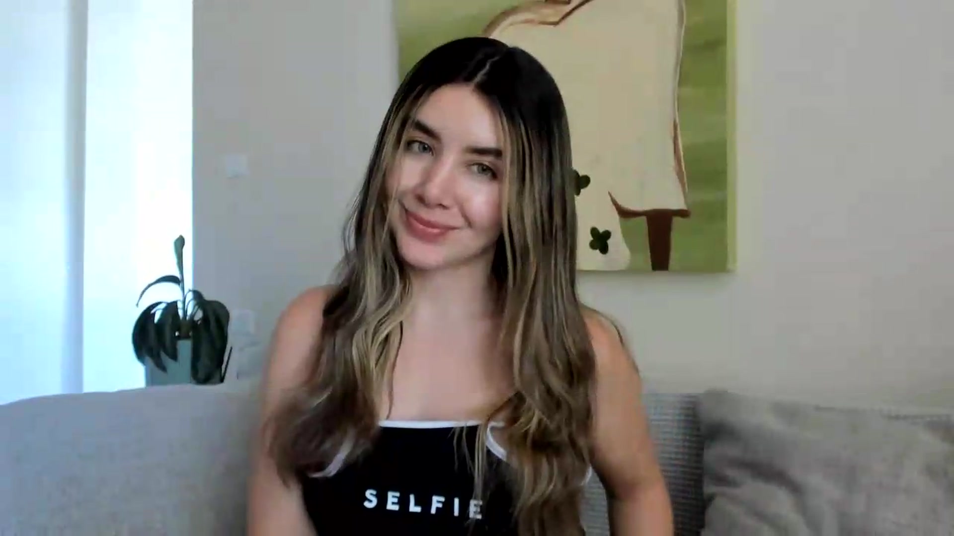 Gallery image thumbnail from LauraVega's myfreecams stream on, 09/10/2026, 18:04 image 6 of 20