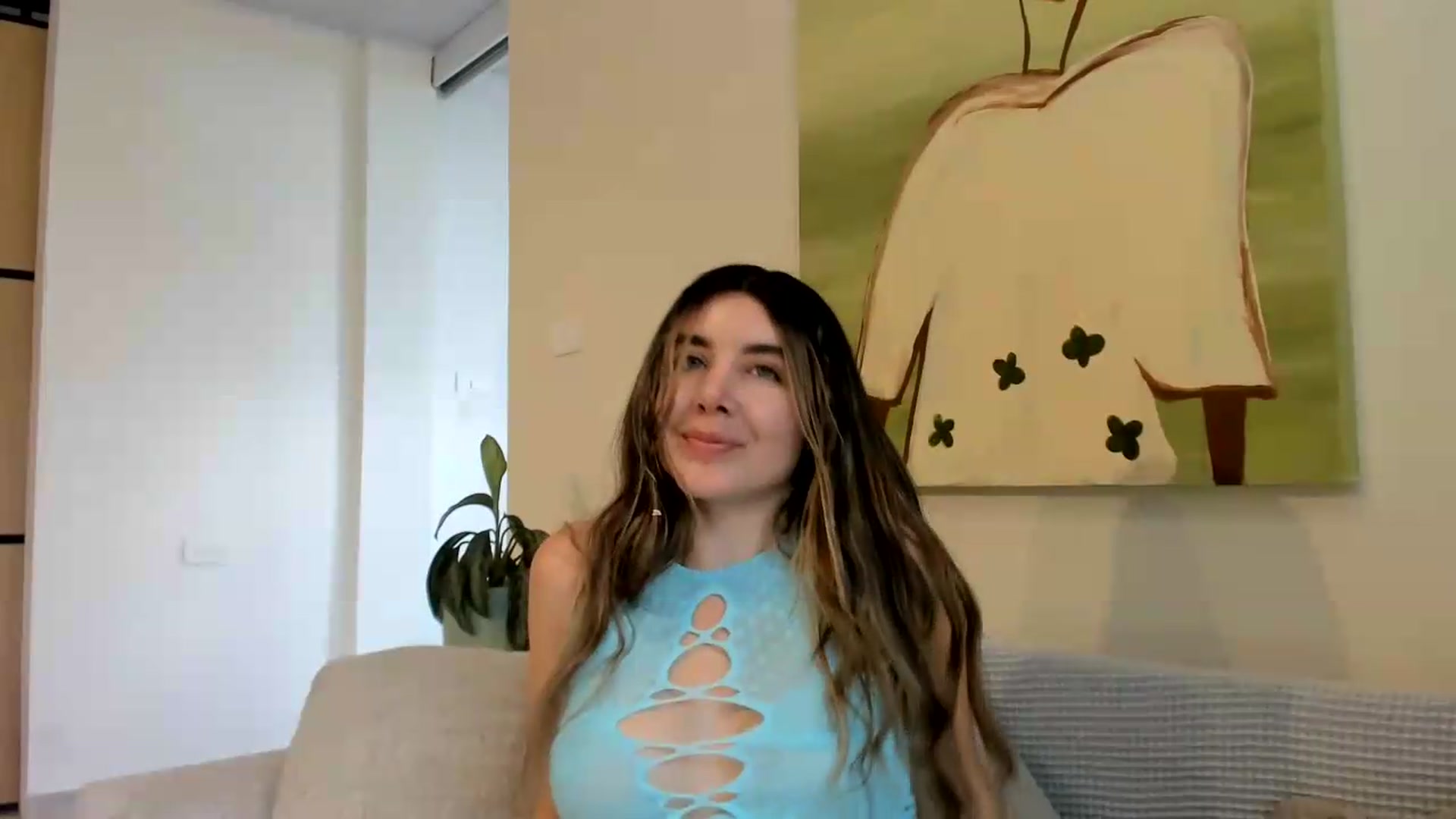 Gallery image thumbnail from LauraVega's myfreecams stream on, 09/12/2026, 15:38 image 18 of 20
