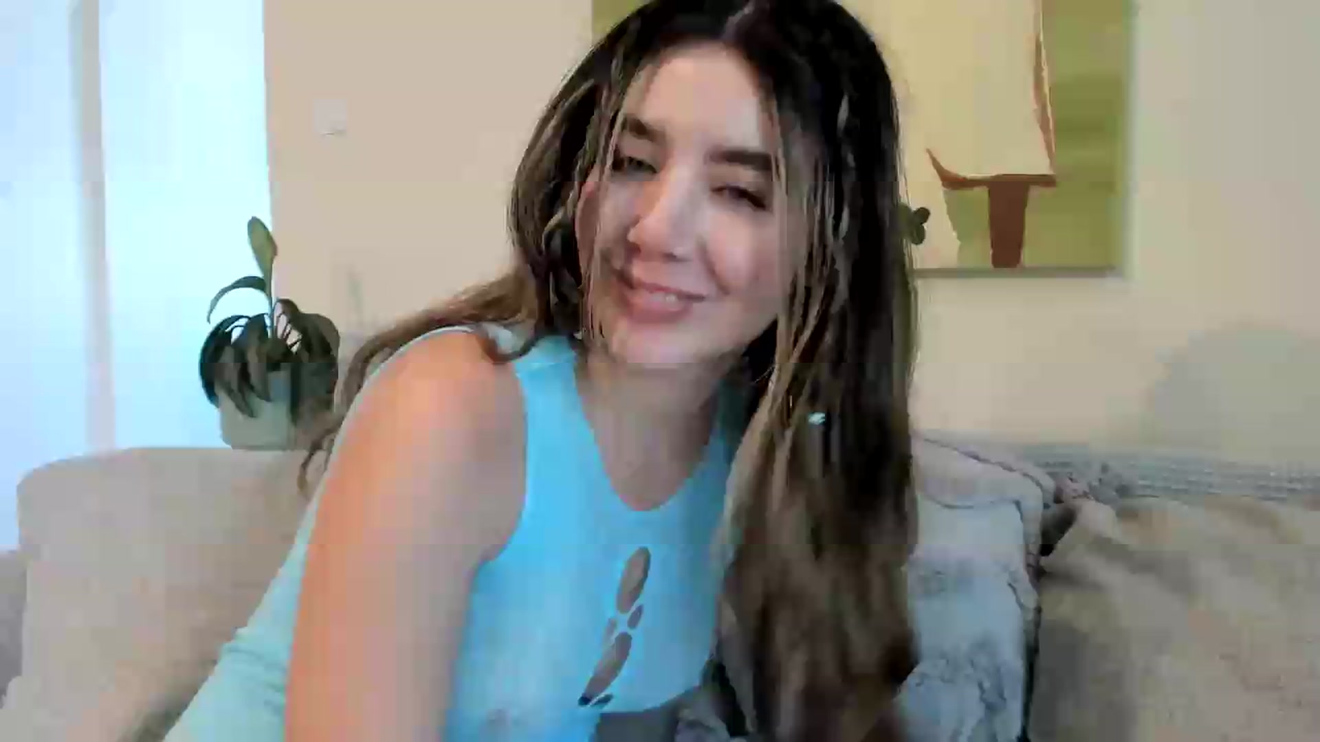 Gallery image thumbnail from LauraVega's myfreecams stream on, 09/12/2026, 17:34 image 18 of 20