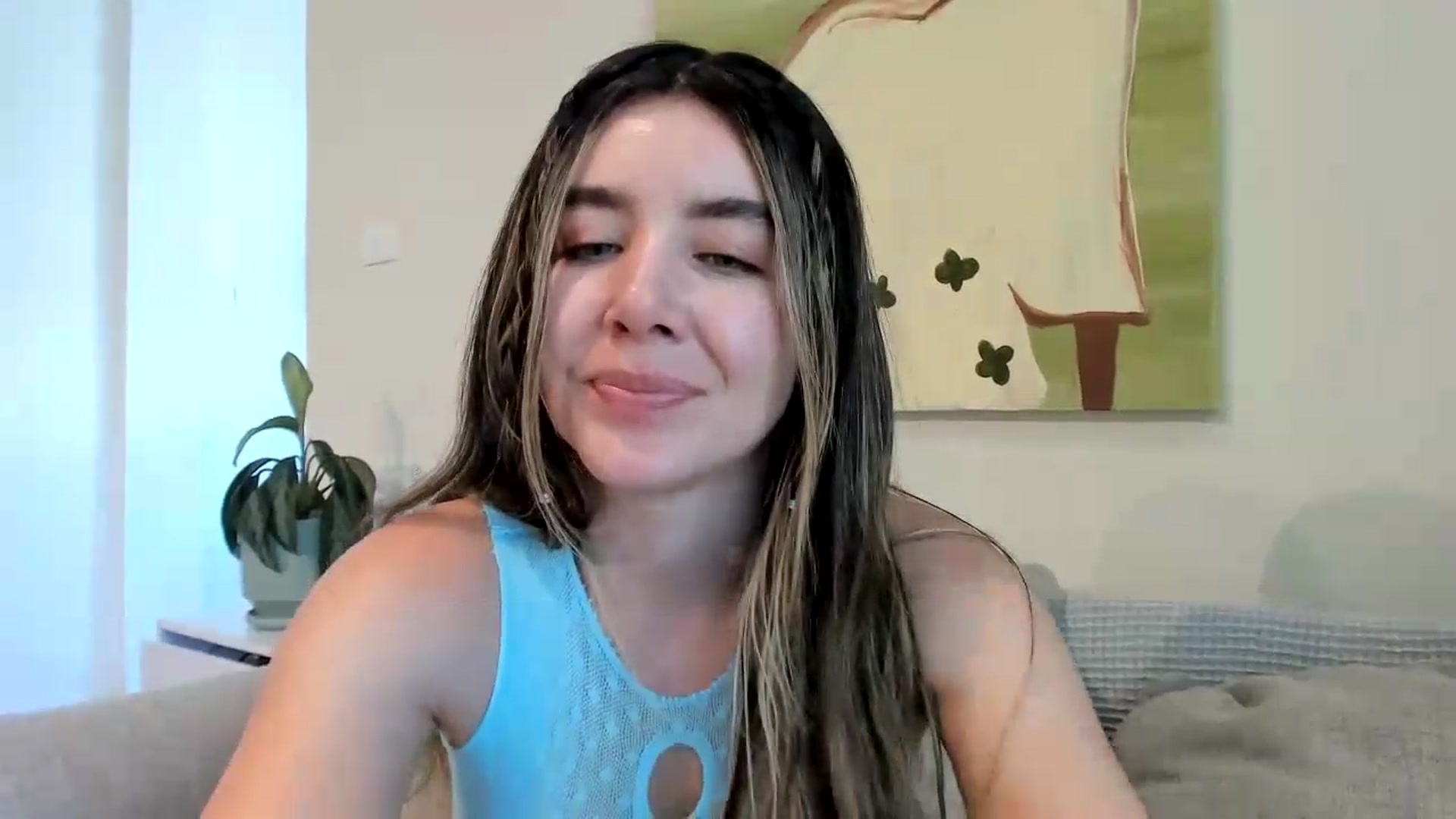Gallery image thumbnail from LauraVega's myfreecams stream on, 09/12/2026, 17:34 image 19 of 20