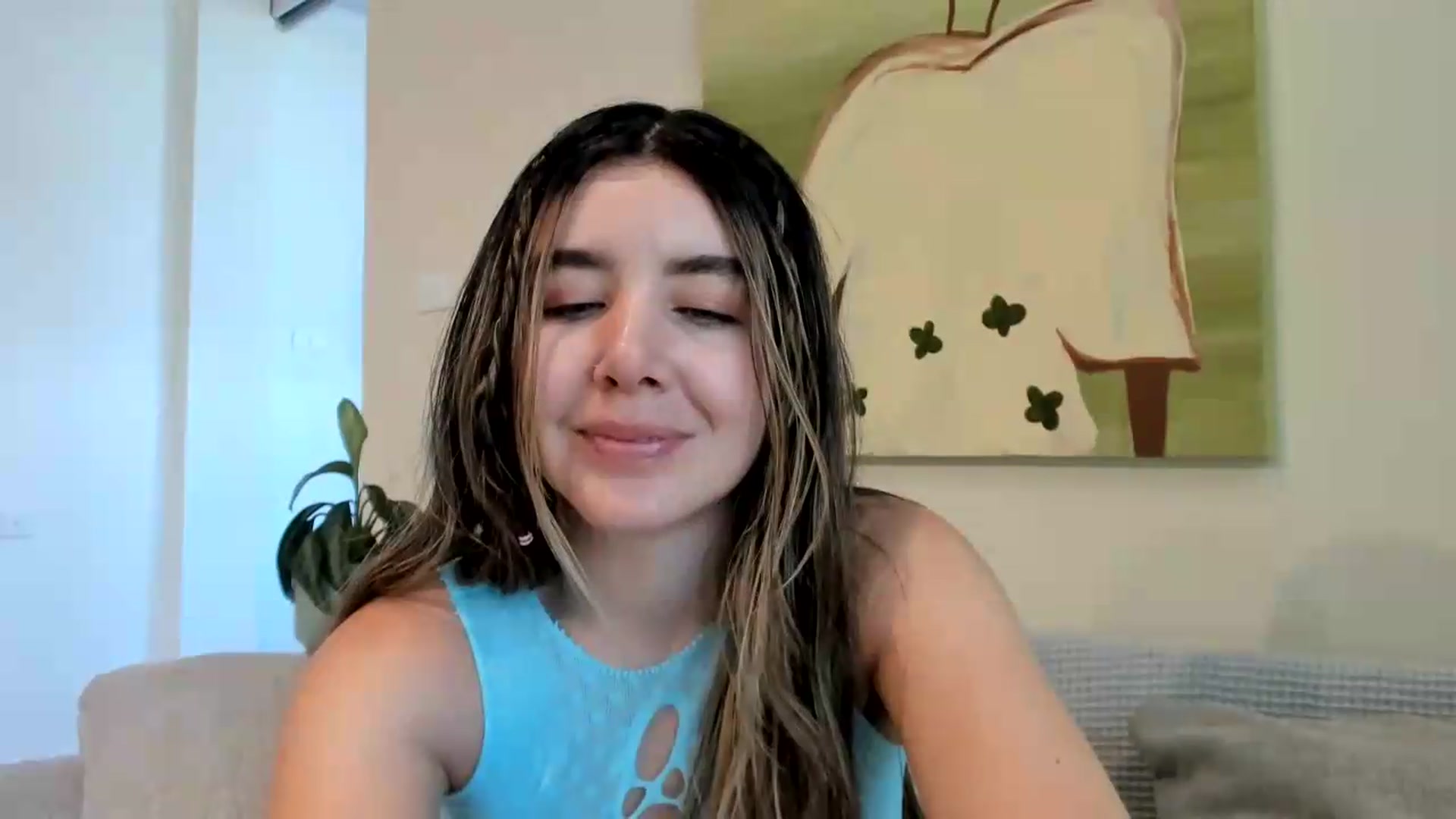 Gallery image thumbnail from LauraVega's myfreecams stream on, 09/12/2026, 17:34 image 11 of 20
