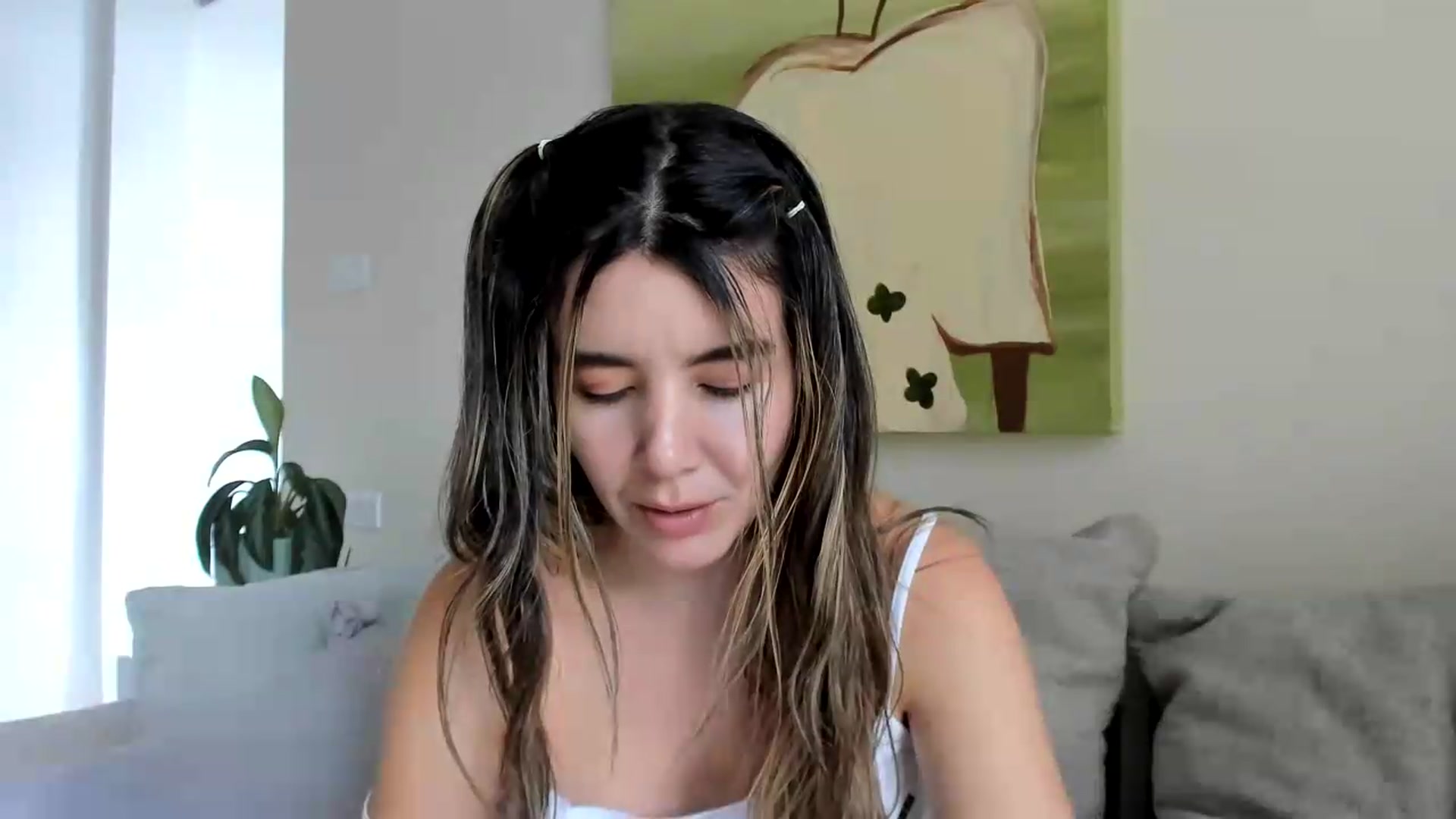 Gallery image thumbnail from LauraVega's myfreecams stream on, 09/14/2026, 17:03 image 4 of 20