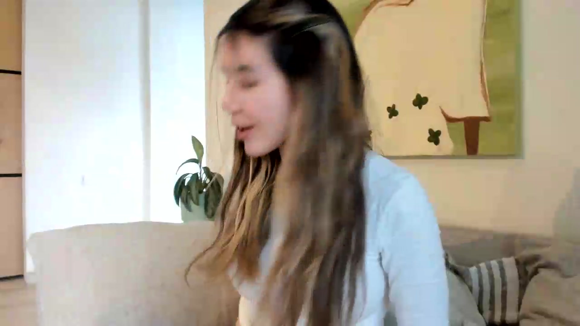 Gallery image thumbnail from LauraVega's myfreecams stream on, 09/16/2026, 15:38 image 9 of 20