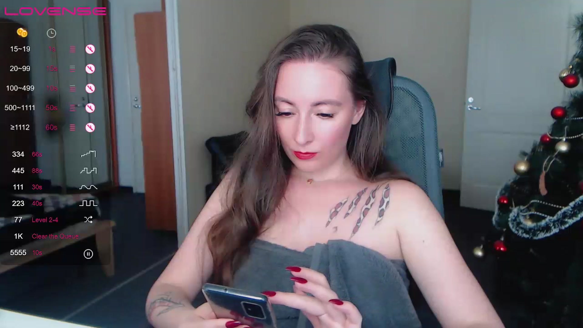 Gallery image thumbnail from Laura_Schwarz's myfreecams stream on, 07/13/2023, 16:48 image 6 of 20