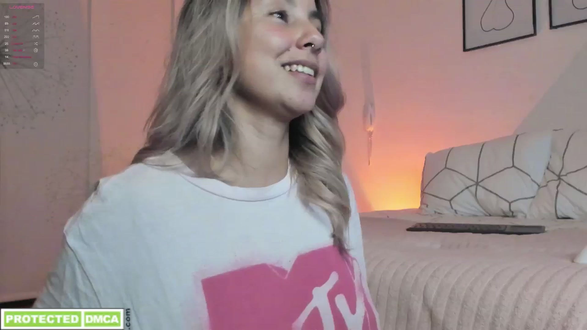 Gallery image thumbnail from Lauravall's myfreecams stream on, 02/24/2025, 06:44 image 5 of 20
