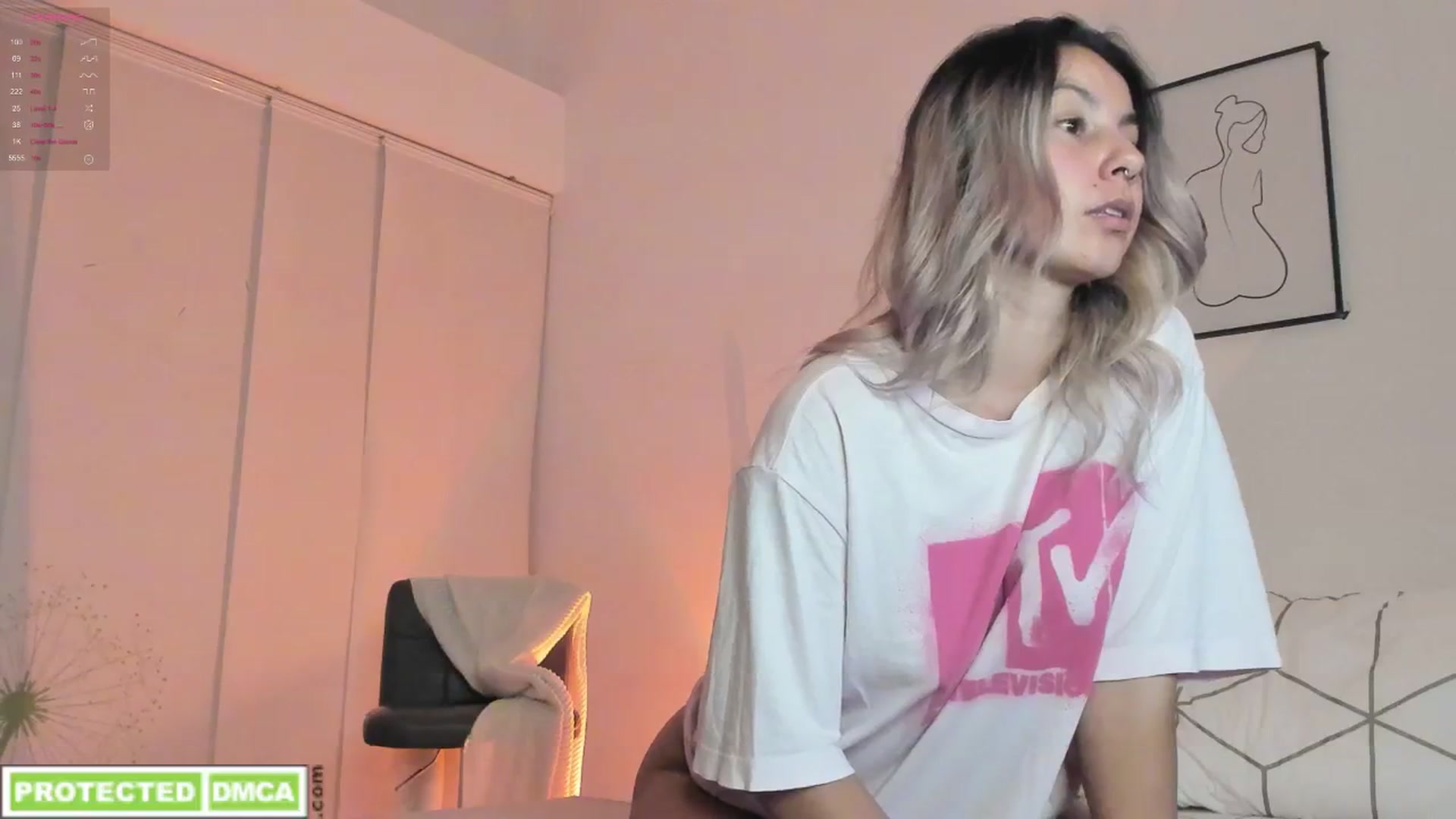 Gallery image thumbnail from Lauravall's myfreecams stream on, 02/24/2025, 06:44 image 12 of 20