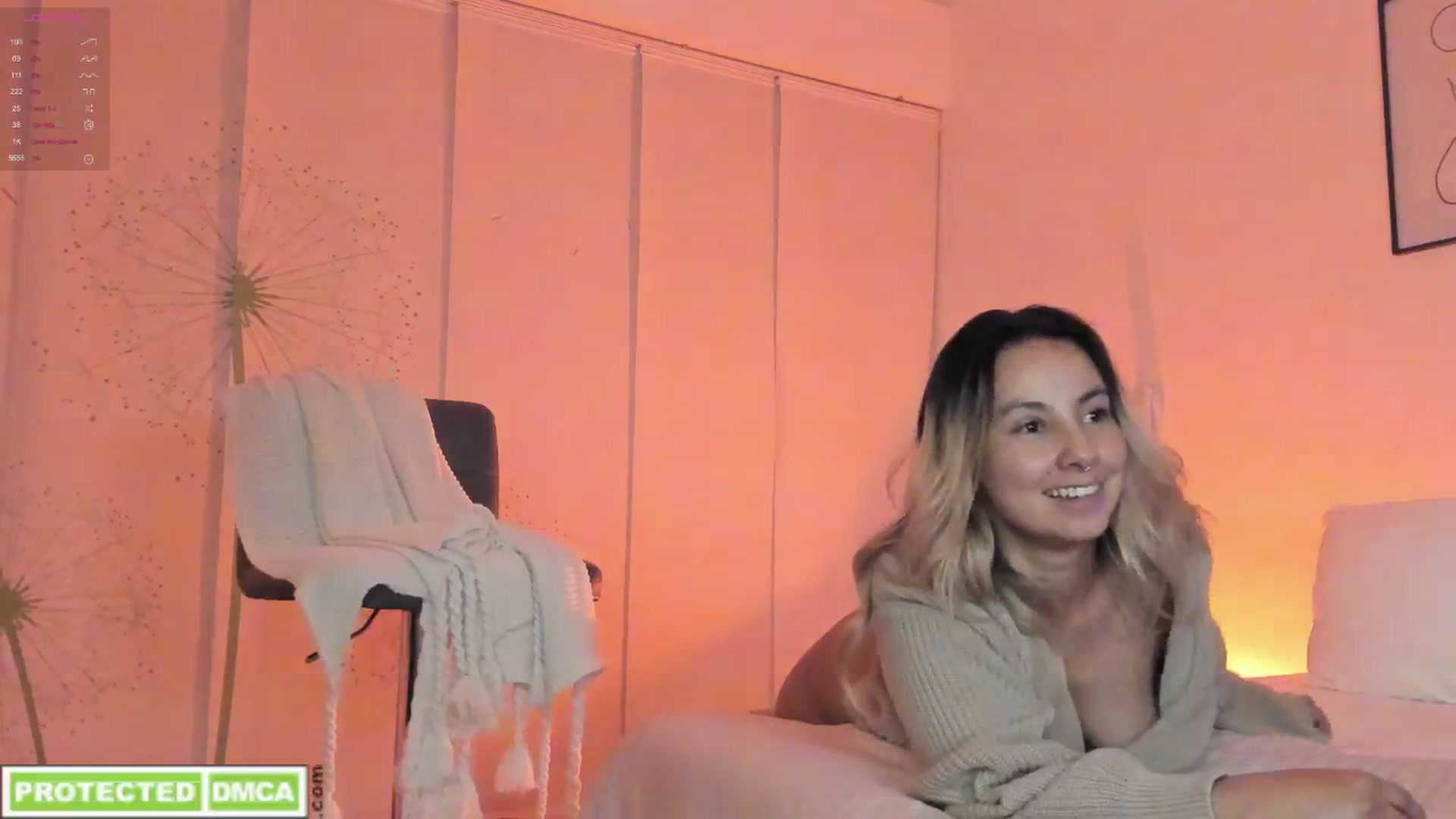 Gallery image thumbnail from Lauravall's myfreecams stream on, 03/10/2025, 07:06 image 5 of 20