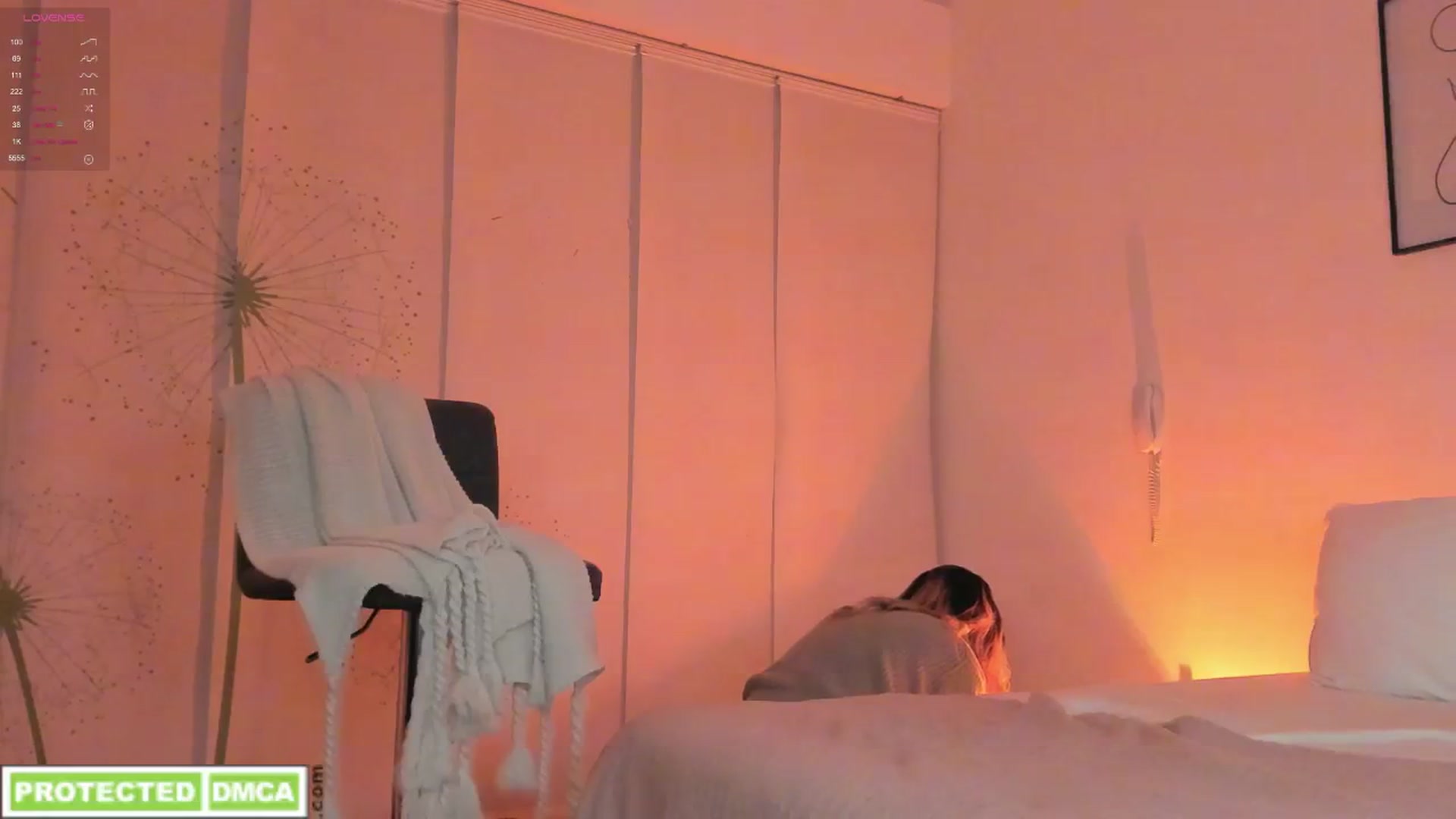 Gallery image thumbnail from Lauravall's myfreecams stream on, 03/10/2025, 07:06 image 7 of 20
