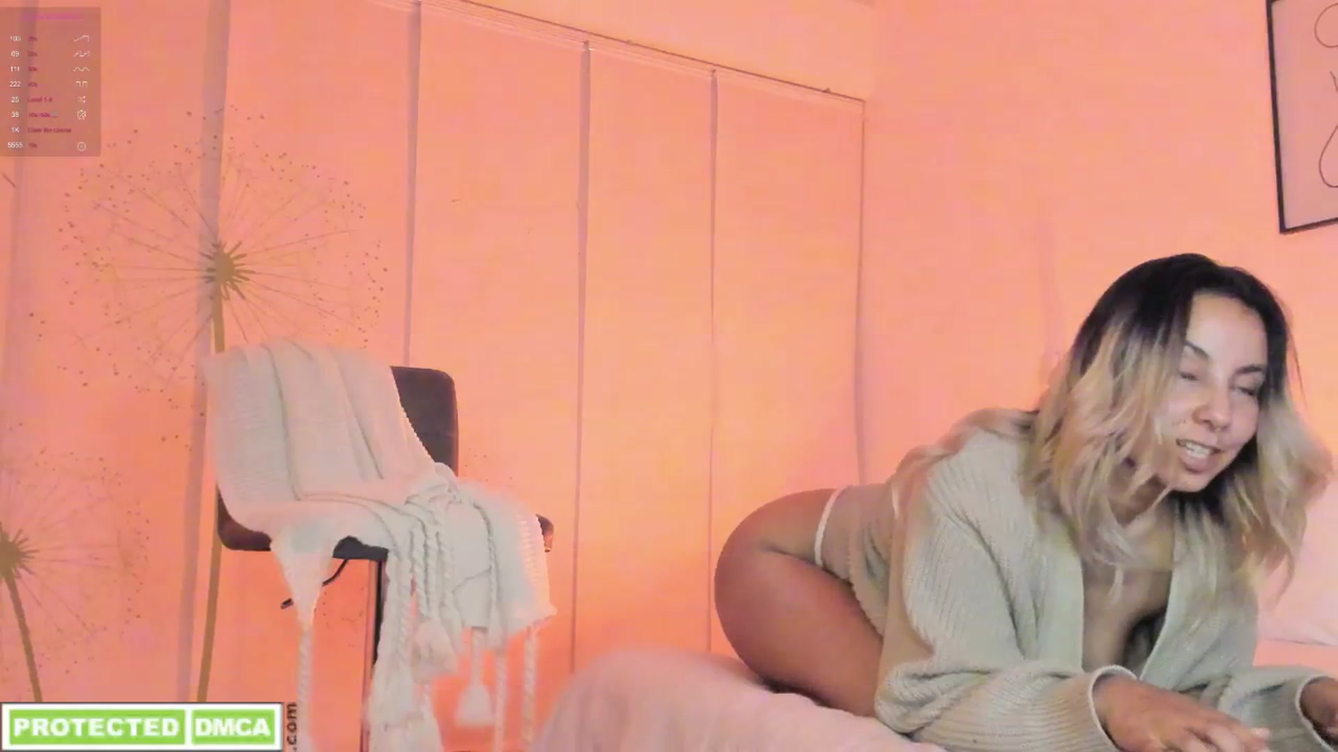 Gallery image thumbnail from Lauravall's myfreecams stream on, 03/10/2025, 07:06 image 8 of 20
