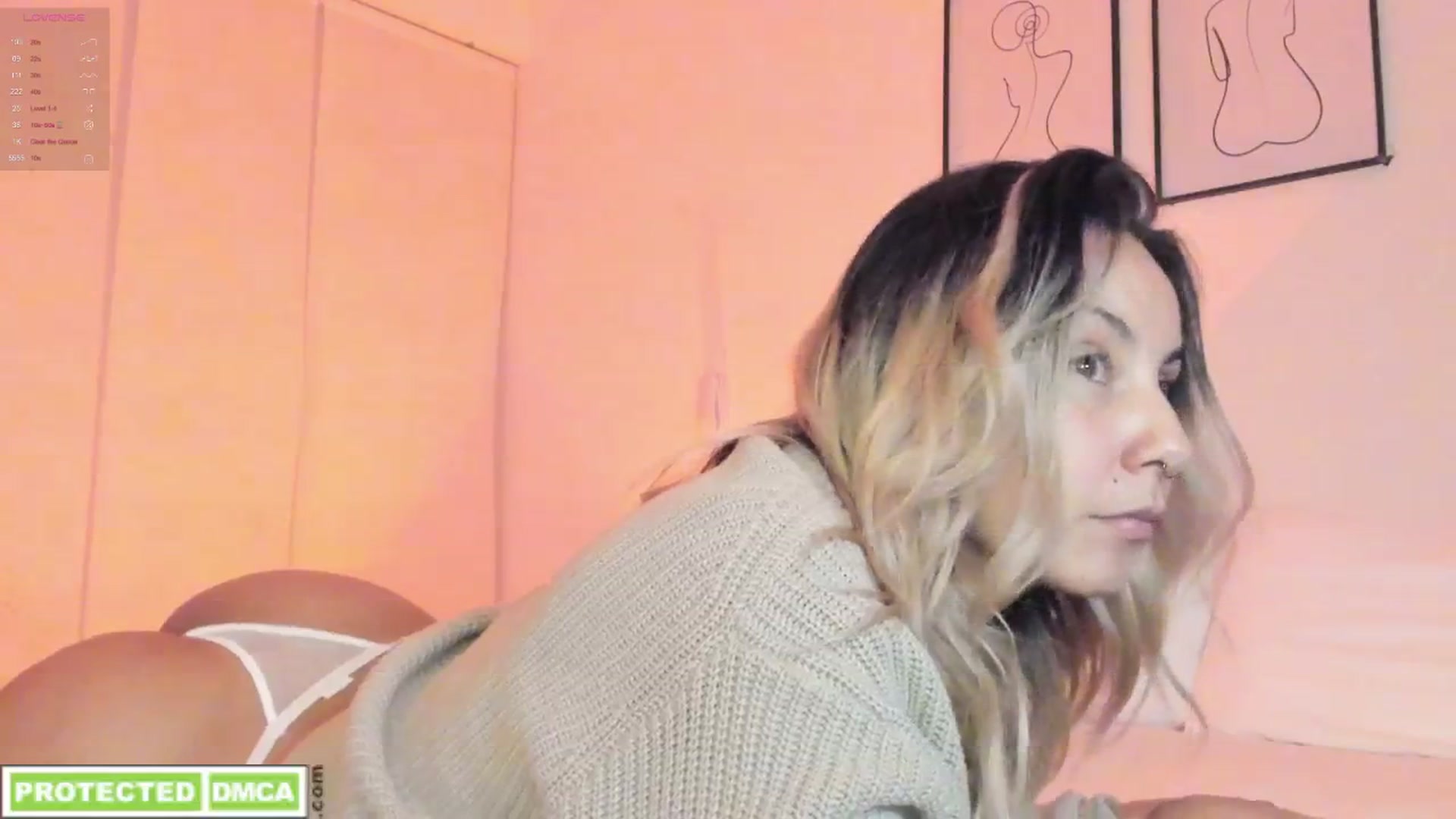 Gallery image thumbnail from Lauravall's myfreecams stream on, 03/10/2025, 07:06 image 20 of 20