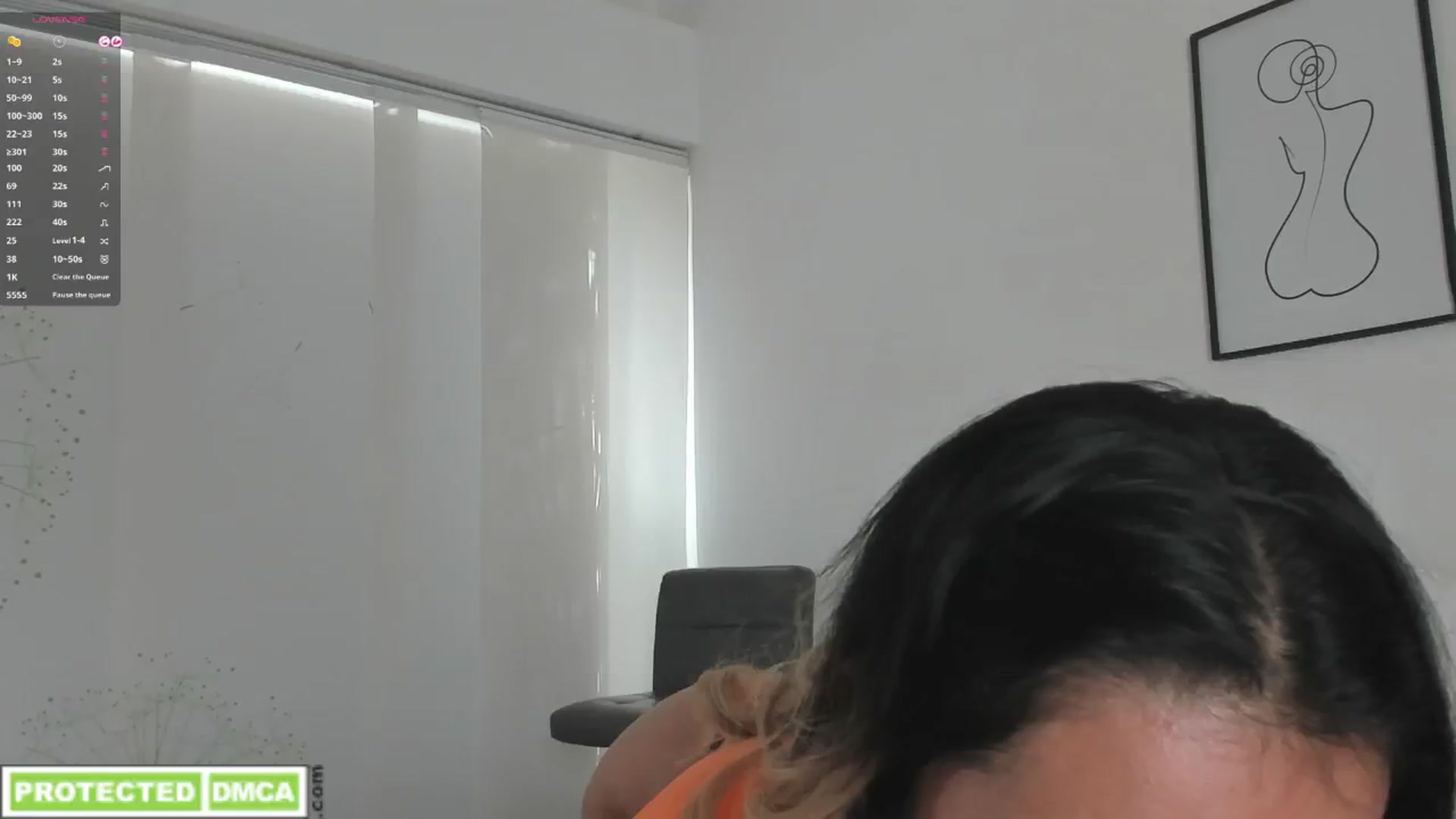Gallery image thumbnail from Lauravall's myfreecams stream on, 05/12/2025, 18:00 image 12 of 20