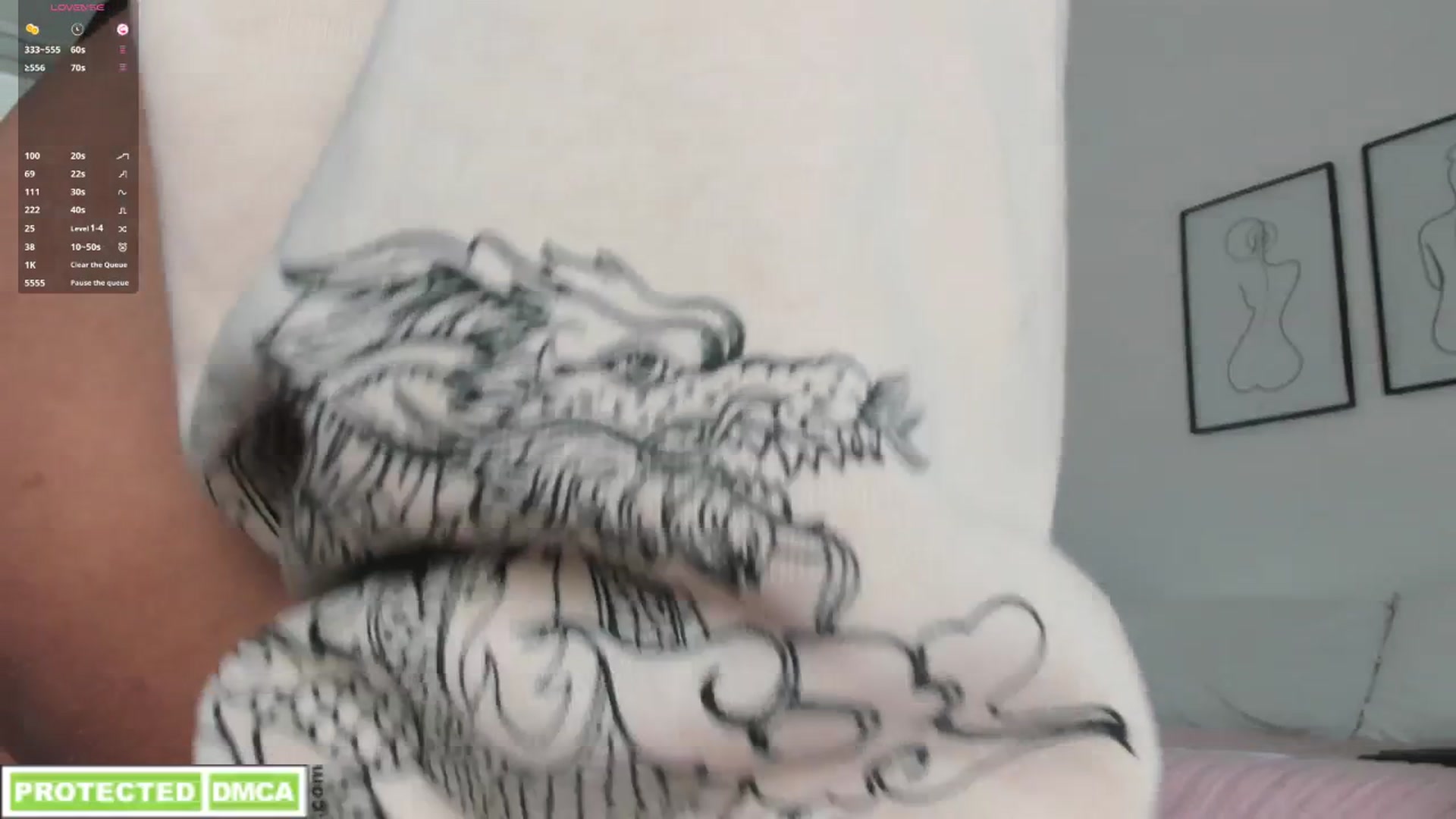 Gallery image thumbnail from Lauravall's myfreecams stream on, 06/04/2025, 18:38 image 2 of 20