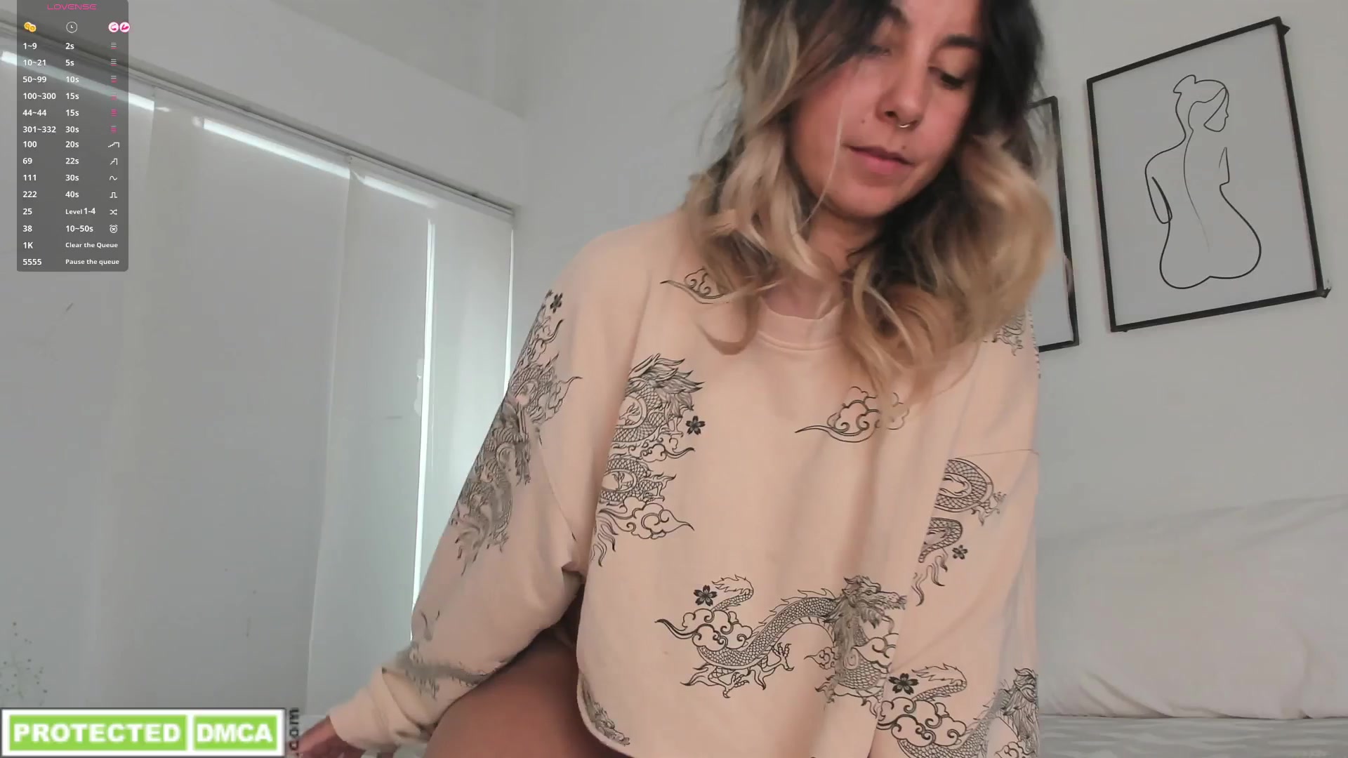 Gallery image thumbnail from Lauravall's myfreecams stream on, 07/09/2025, 18:32 image 18 of 20
