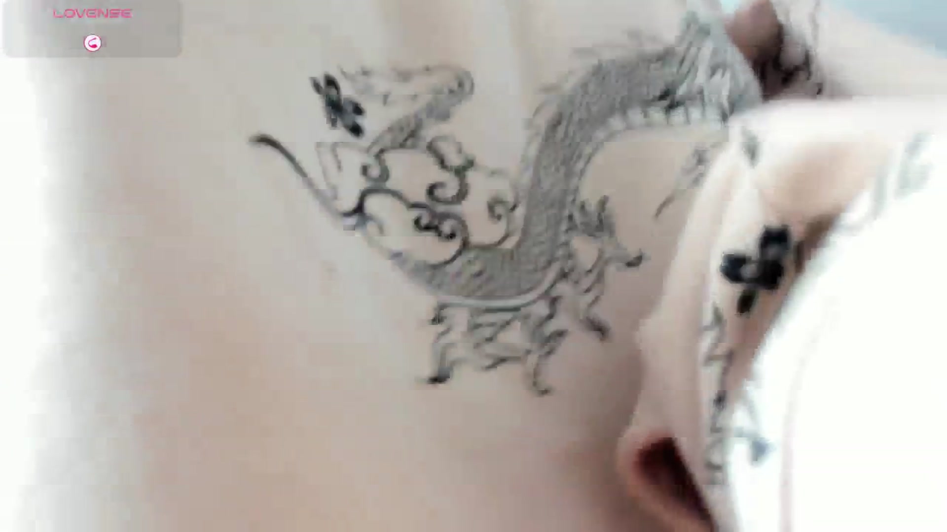 Gallery image thumbnail from Lauravall's myfreecams stream on, 04/17/2026, 17:58 image 4 of 20