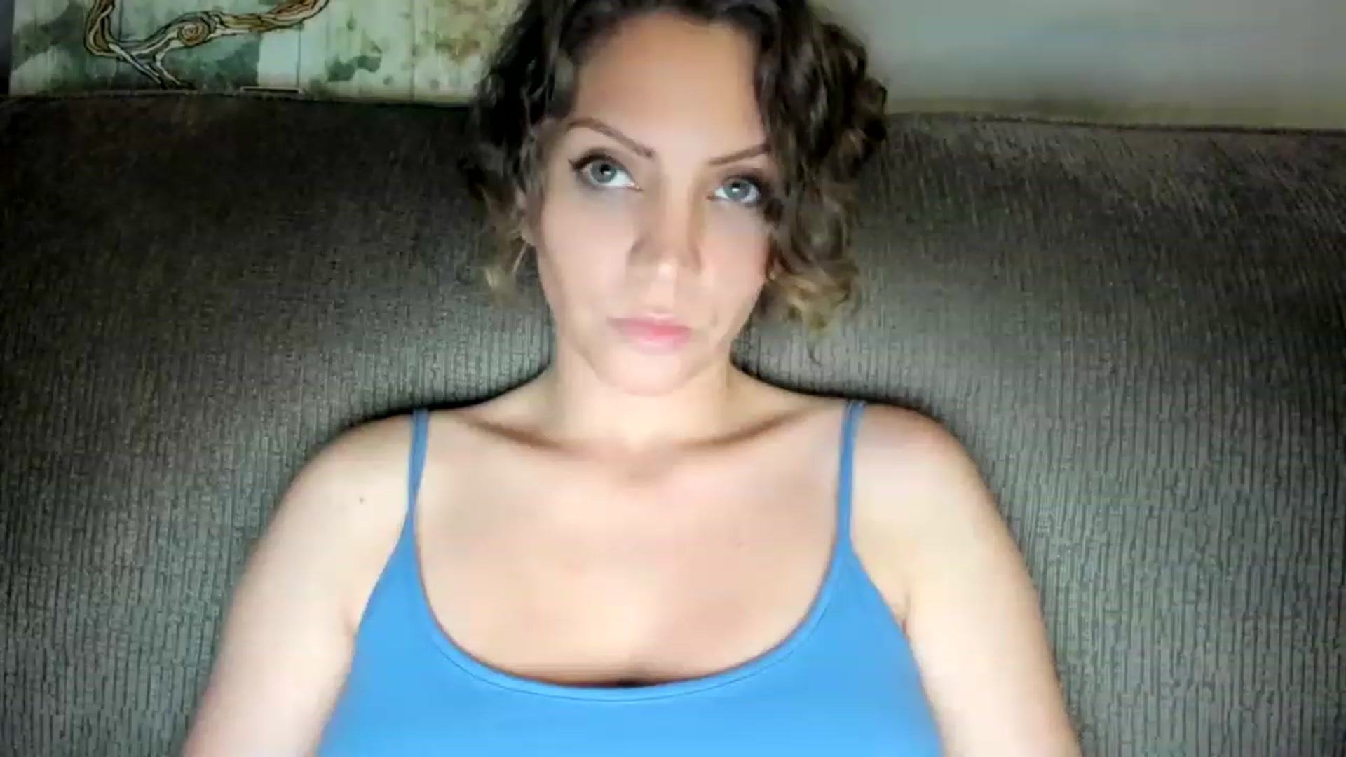 Gallery image thumbnail from Laurel's myfreecams stream on, 11/28/2022, 04:09 image 7 of 20