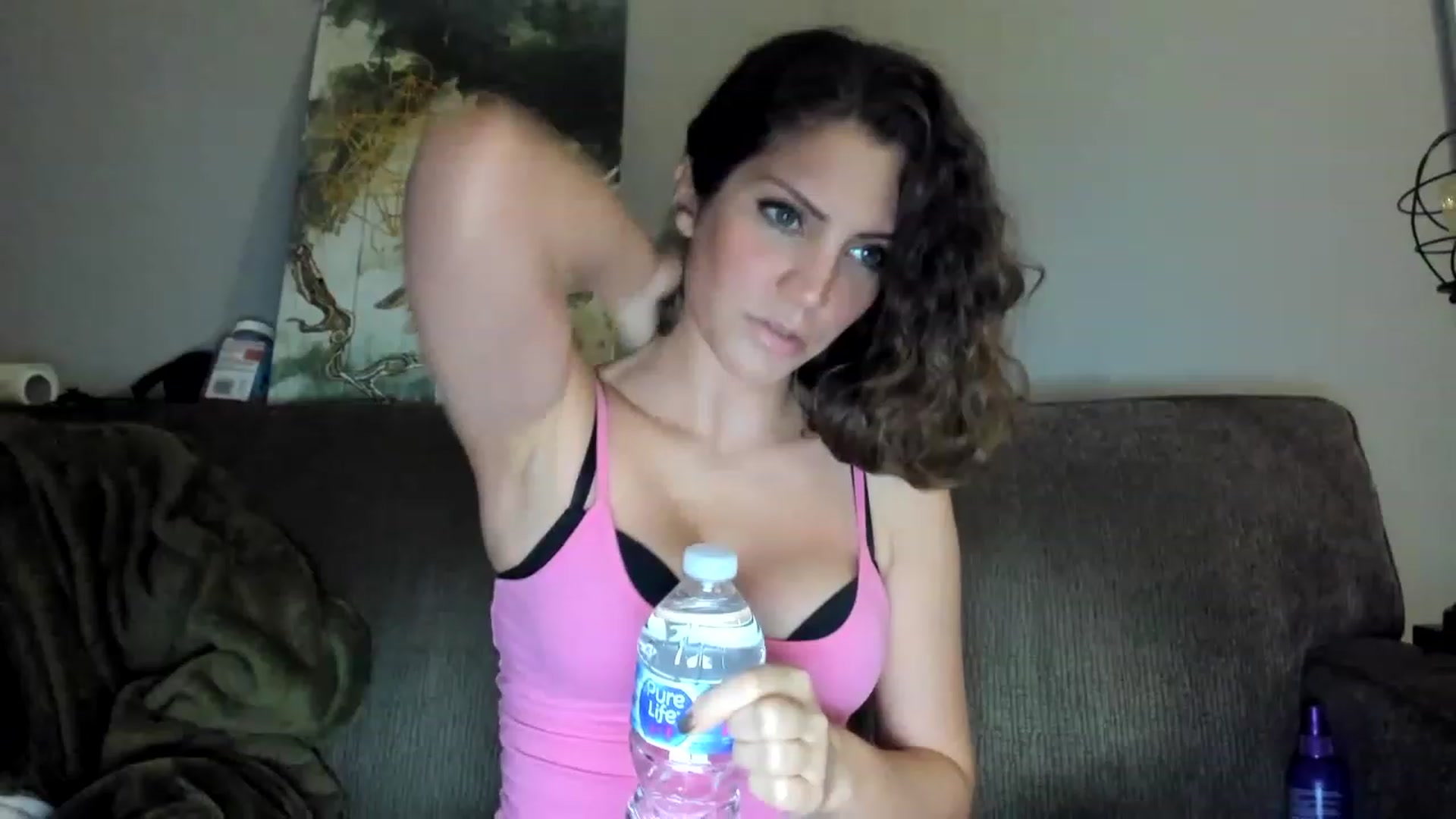 Gallery image thumbnail from Laurel's myfreecams stream on, 11/29/2022, 05:27 image 7 of 20