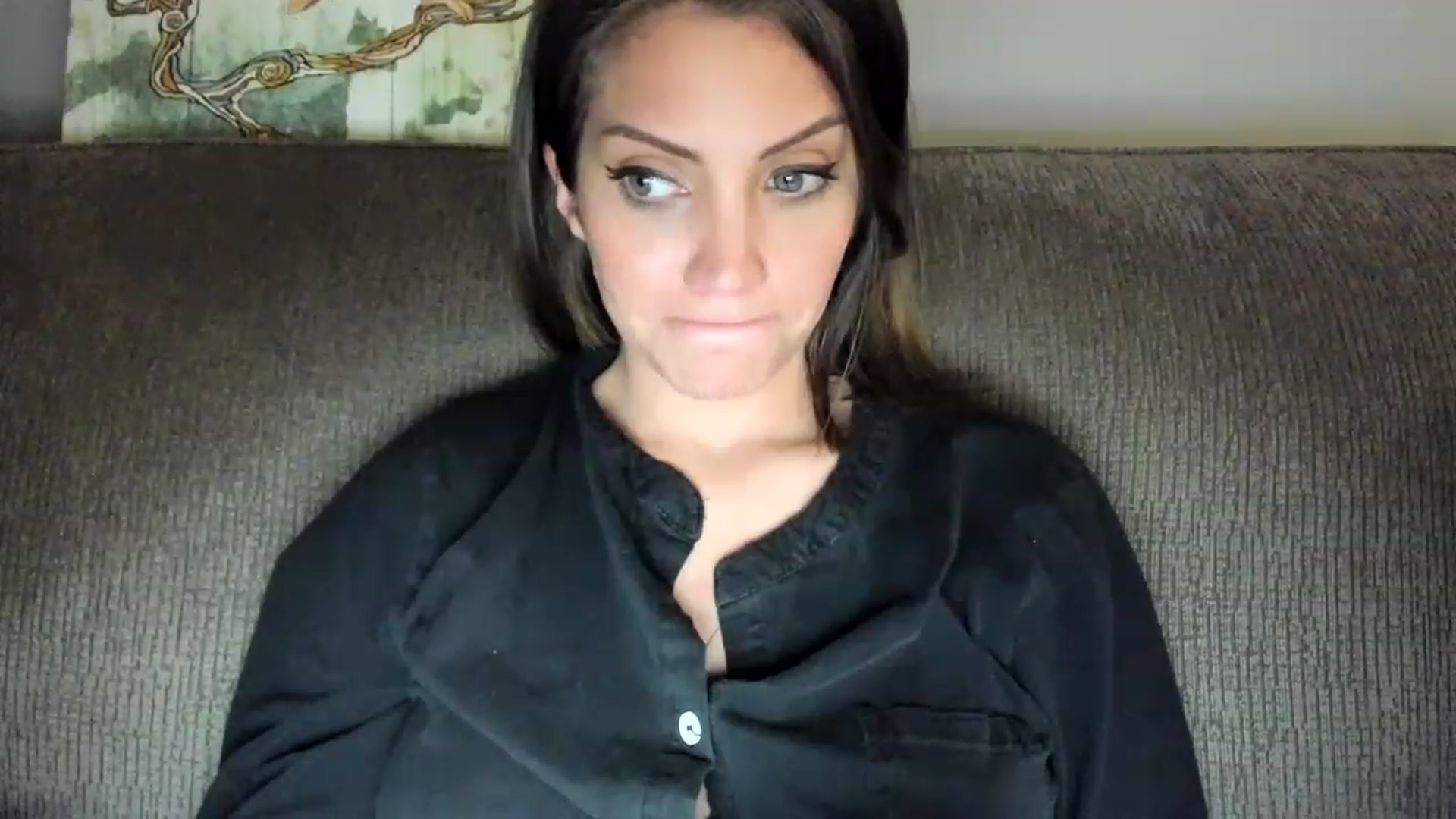 Gallery image thumbnail from Laurel's myfreecams stream on, 12/09/2022, 09:09 image 10 of 20