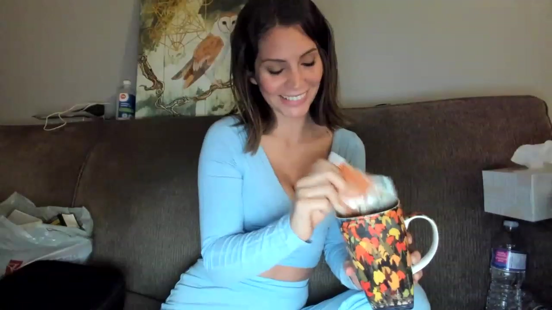 Gallery image thumbnail from Laurel's myfreecams stream on, 12/10/2022, 08:26 image 10 of 20