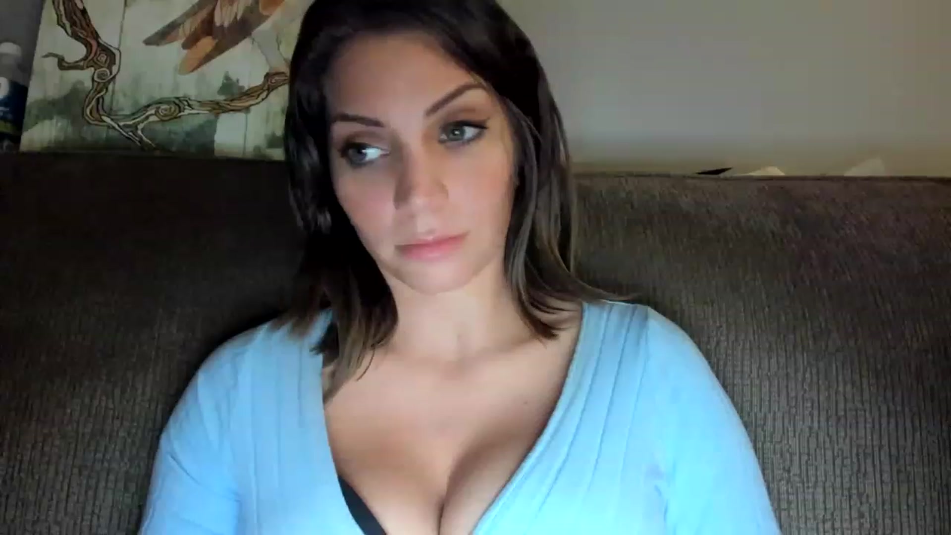 Gallery image thumbnail from Laurel's myfreecams stream on, 12/10/2022, 08:26 image 13 of 20