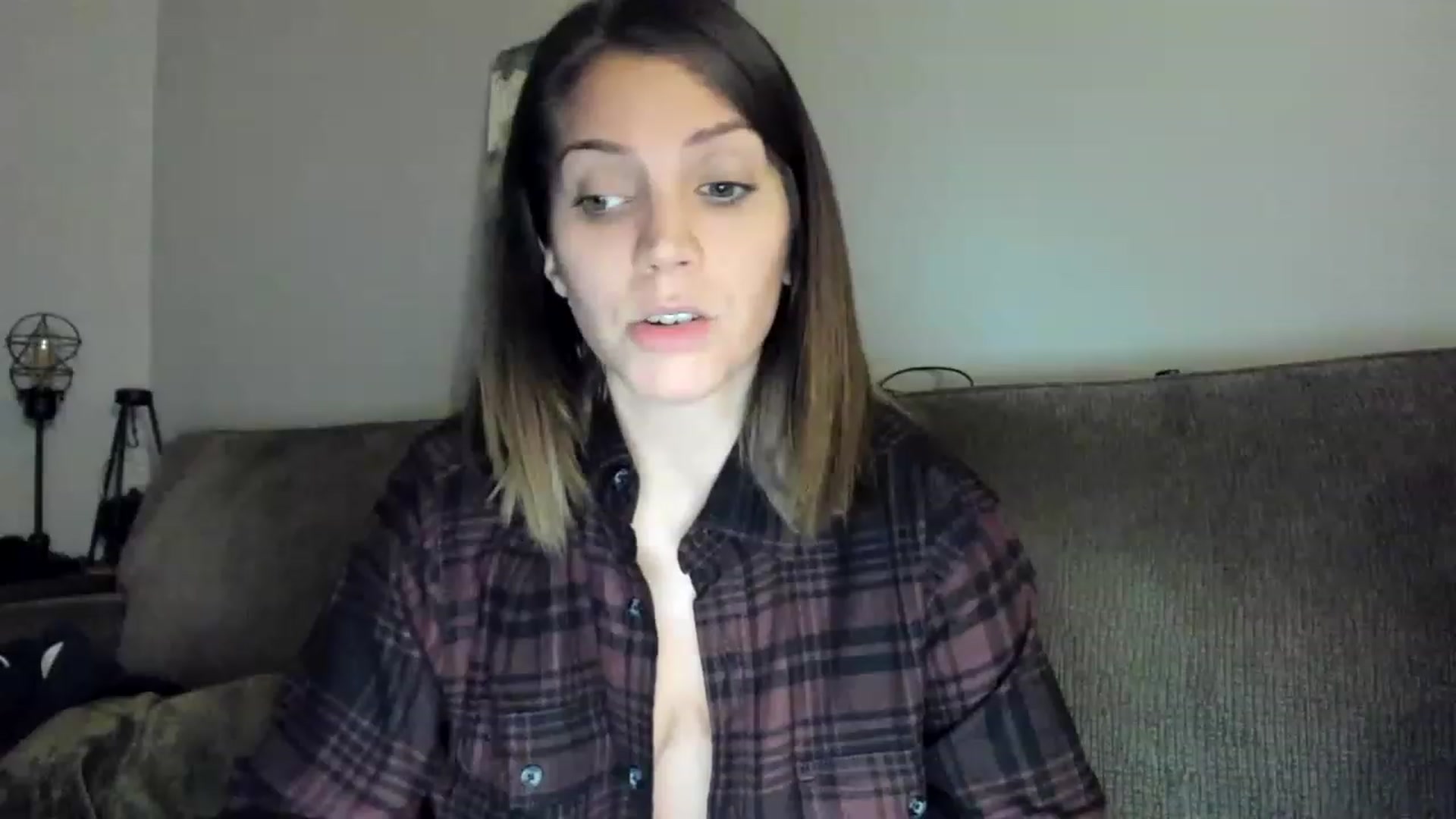 Gallery image thumbnail from Laurel's myfreecams stream on, 01/04/2023, 07:37 image 8 of 20