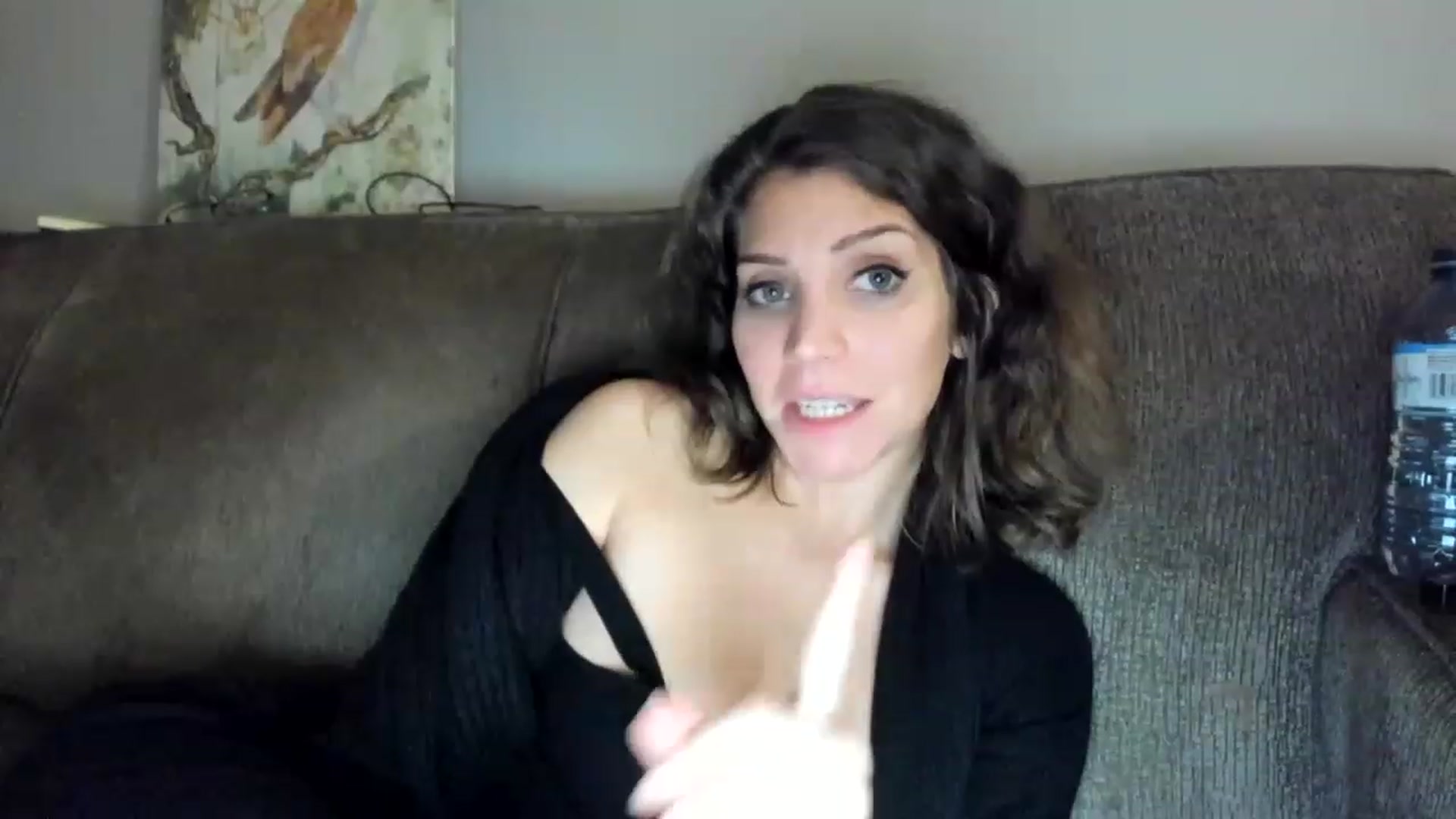 Gallery image thumbnail from Laurel's myfreecams stream on, 01/07/2023, 11:29 image 8 of 20