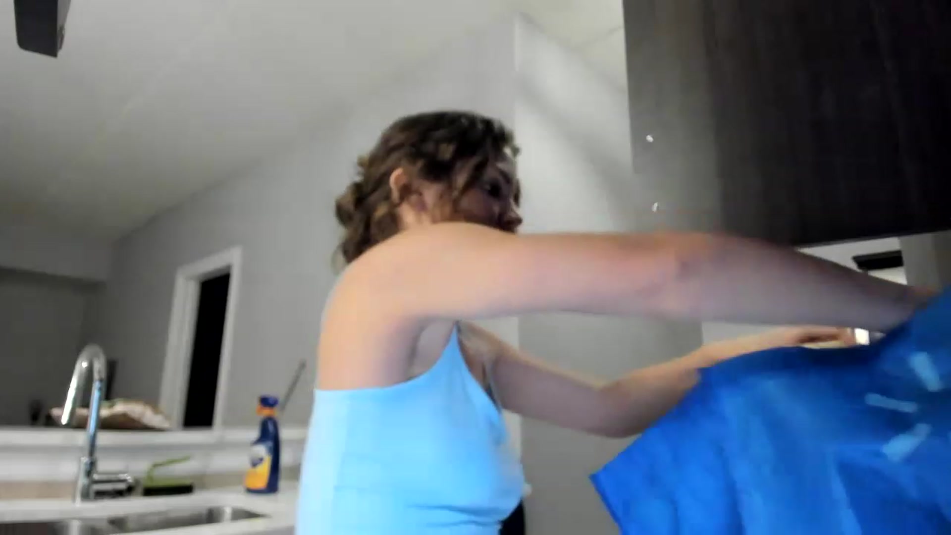 Gallery image thumbnail from Laurel's myfreecams stream on, 01/16/2023, 08:08 image 15 of 20