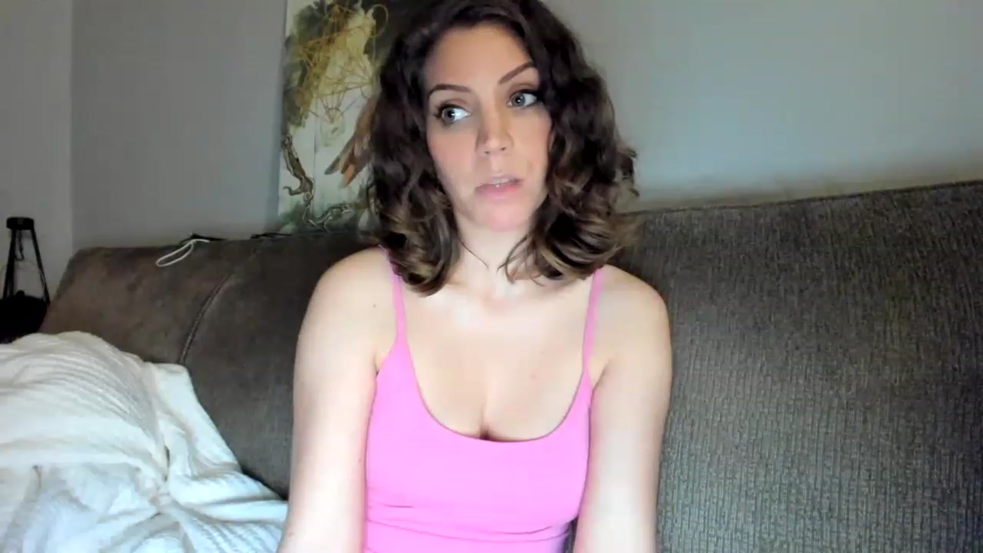 Gallery image thumbnail from Laurel's myfreecams stream on, 01/21/2023, 07:17 image 14 of 20