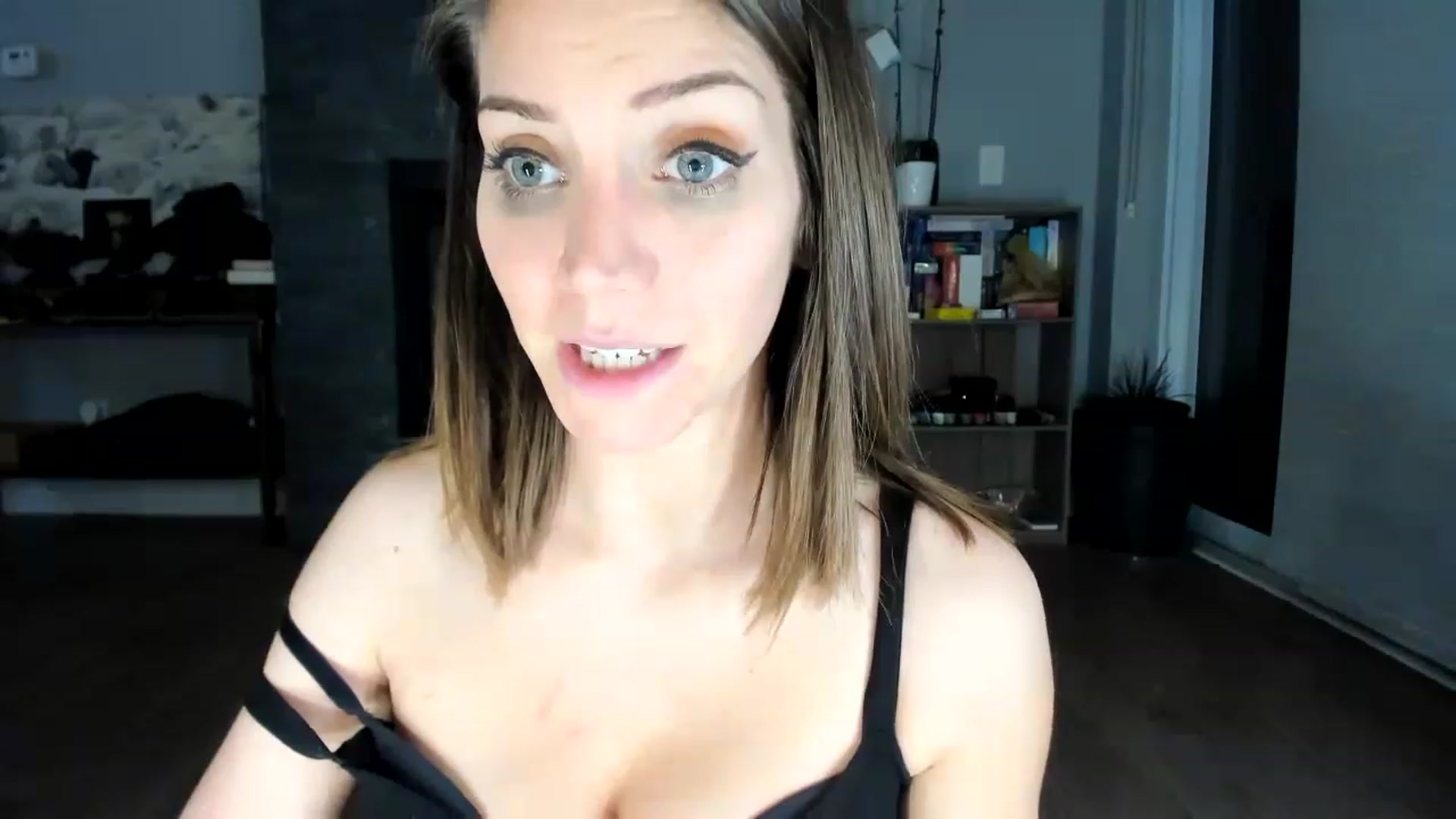 Gallery image thumbnail from Laurel's myfreecams stream on, 01/30/2023, 10:09 image 19 of 20