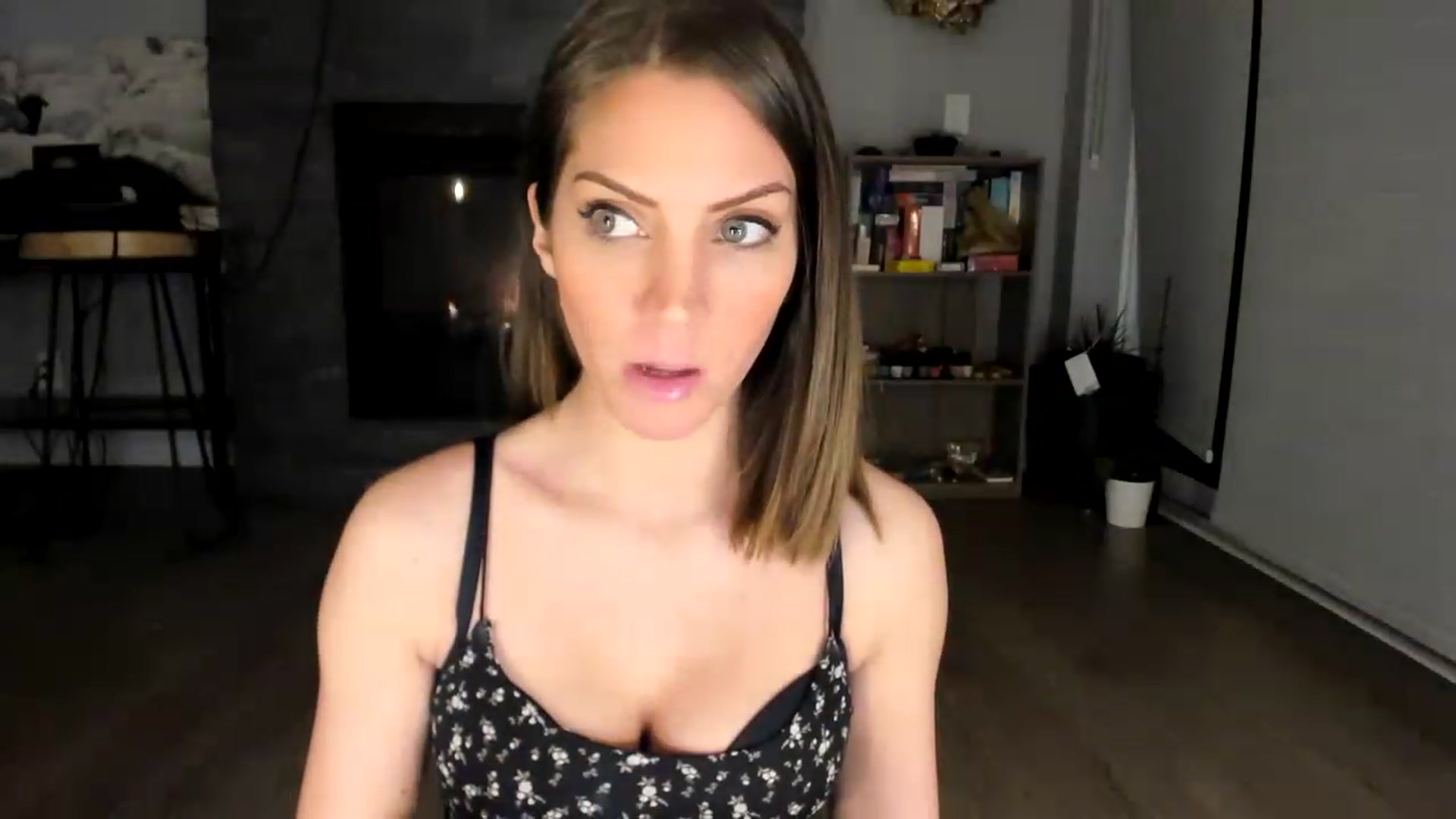 Gallery image thumbnail from Laurel's myfreecams stream on, 02/05/2023, 08:11 image 6 of 20