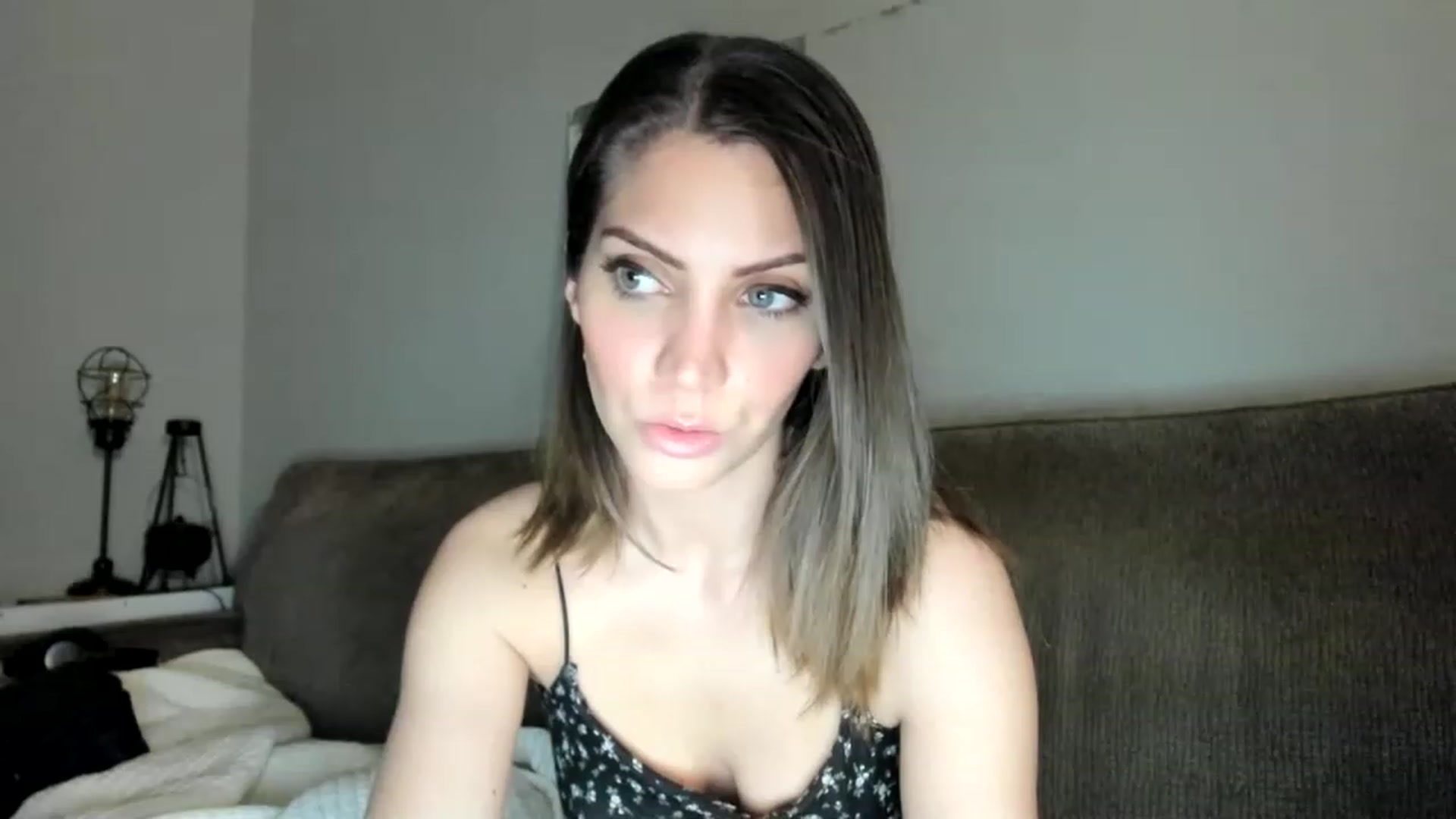 Gallery image thumbnail from Laurel's myfreecams stream on, 02/17/2023, 02:27 image 6 of 20
