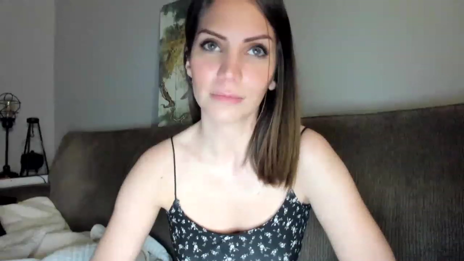 Gallery image thumbnail from Laurel's myfreecams stream on, 02/17/2023, 02:27 image 18 of 20