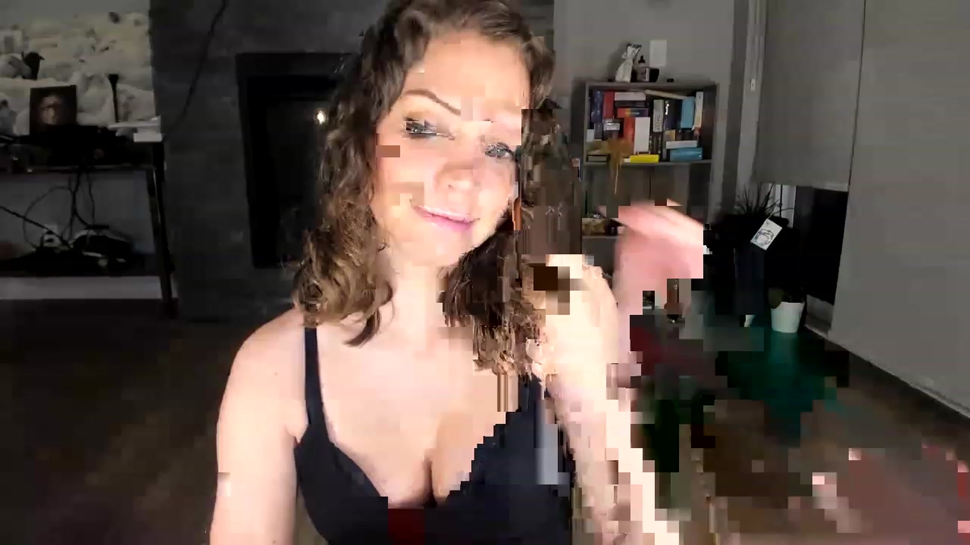 Gallery image thumbnail from Laurel's myfreecams stream on, 02/26/2023, 02:19 image 20 of 20