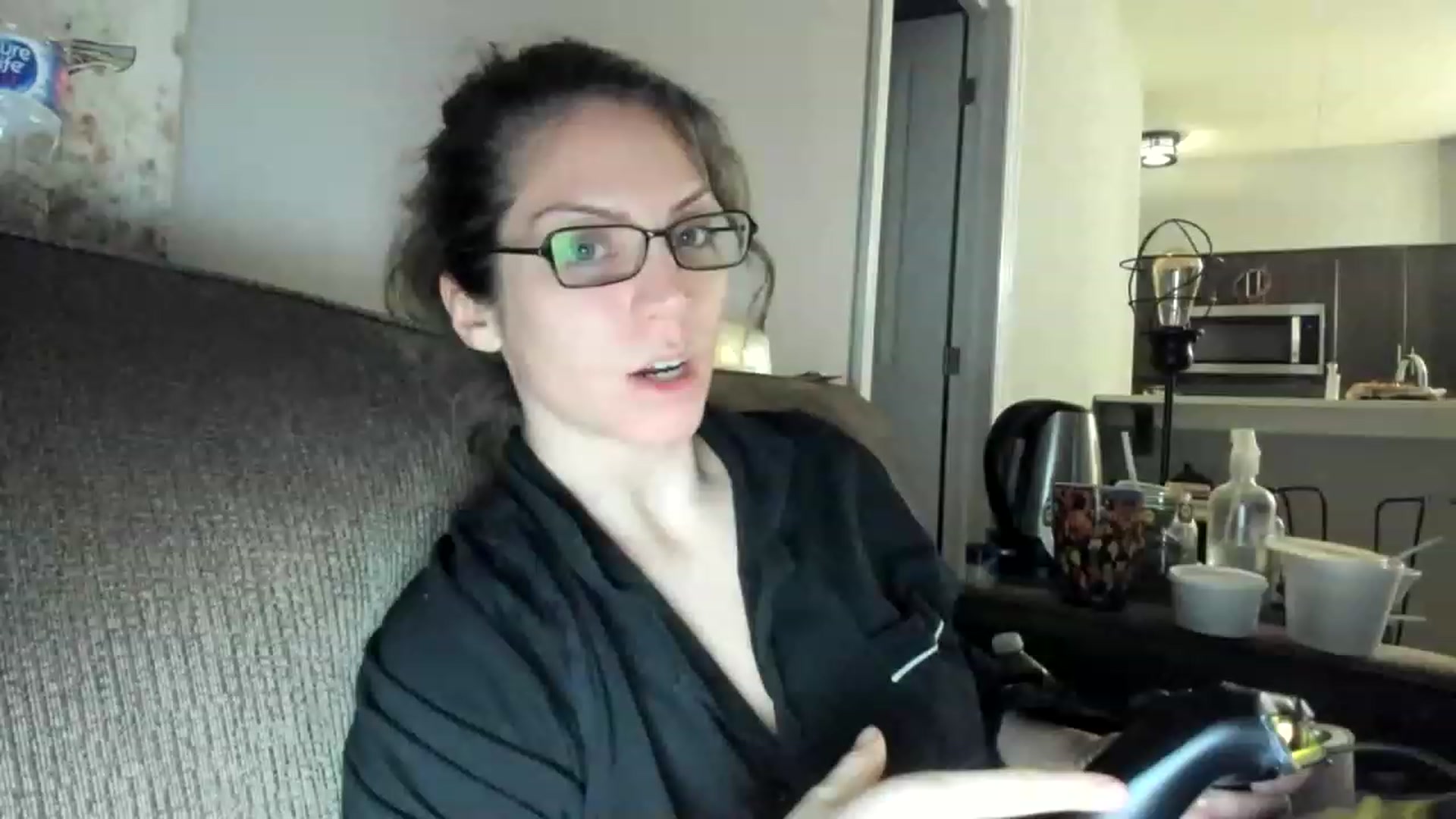 Gallery image thumbnail from Laurel's myfreecams stream on, 03/01/2023, 05:40 image 5 of 20