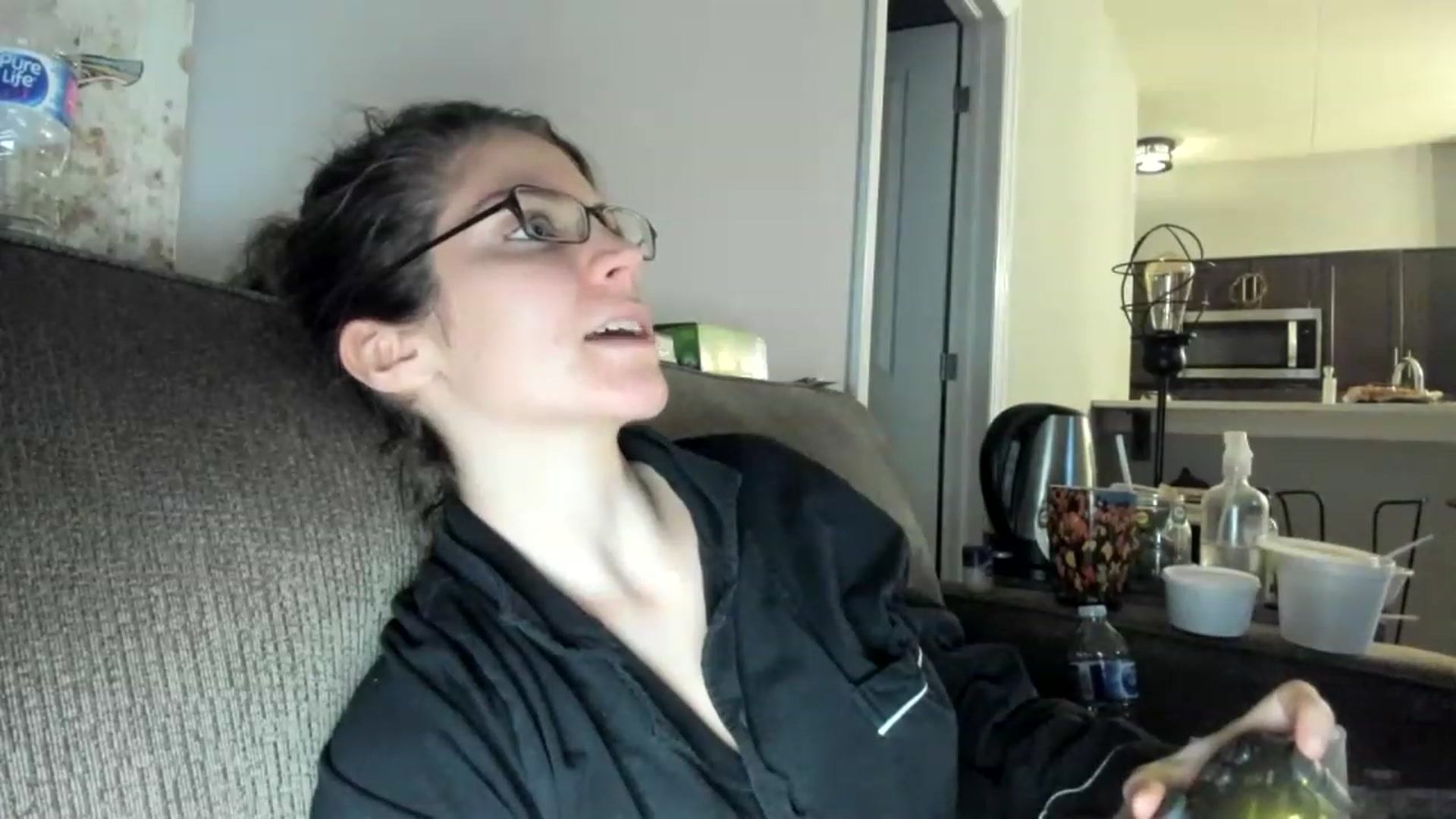 Gallery image thumbnail from Laurel's myfreecams stream on, 03/01/2023, 05:40 image 10 of 20