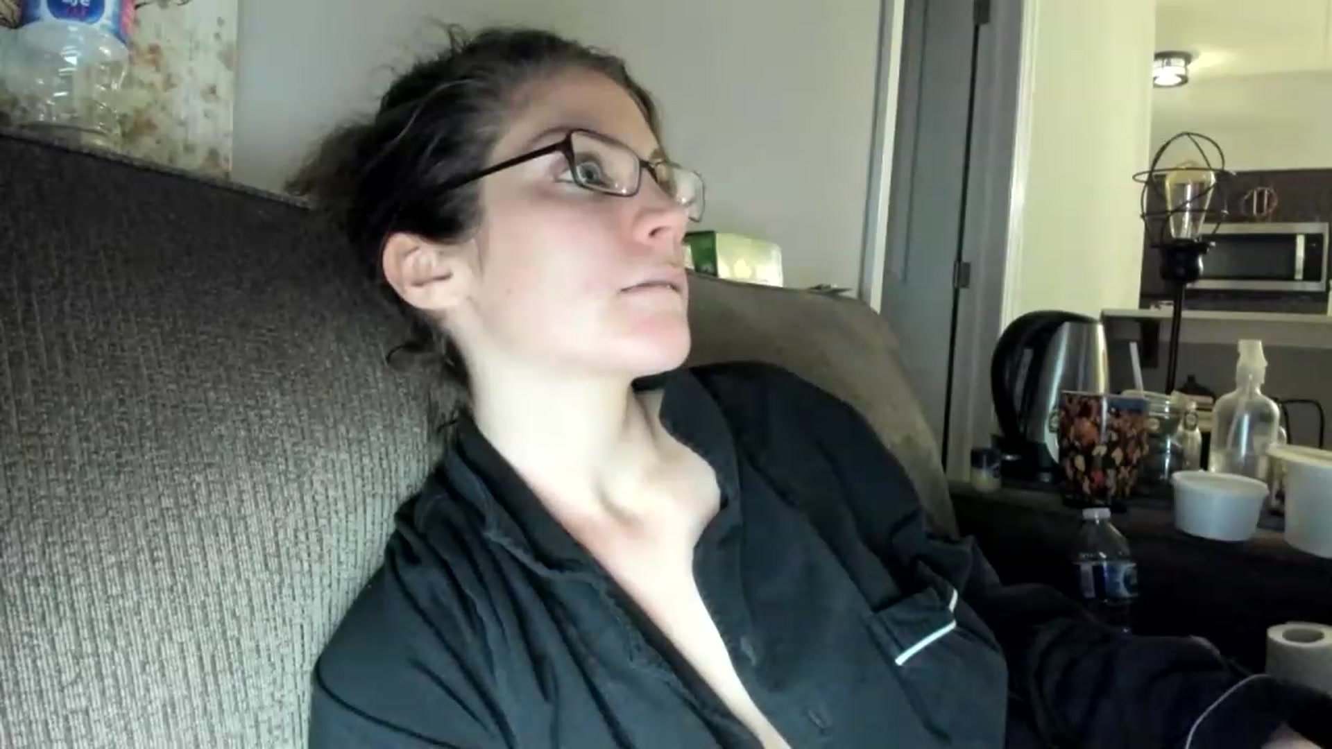 Gallery image thumbnail from Laurel's myfreecams stream on, 03/01/2023, 05:40 image 11 of 20