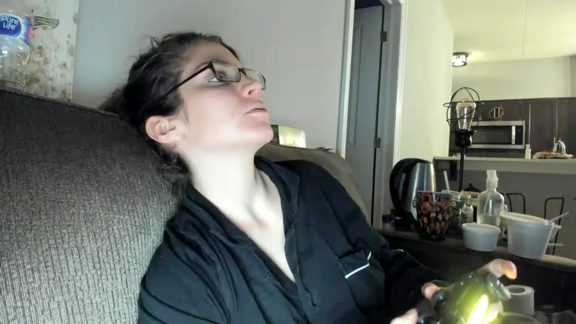 Gallery image thumbnail from Laurel's myfreecams stream on, 03/01/2023, 05:40 image 7 of 20