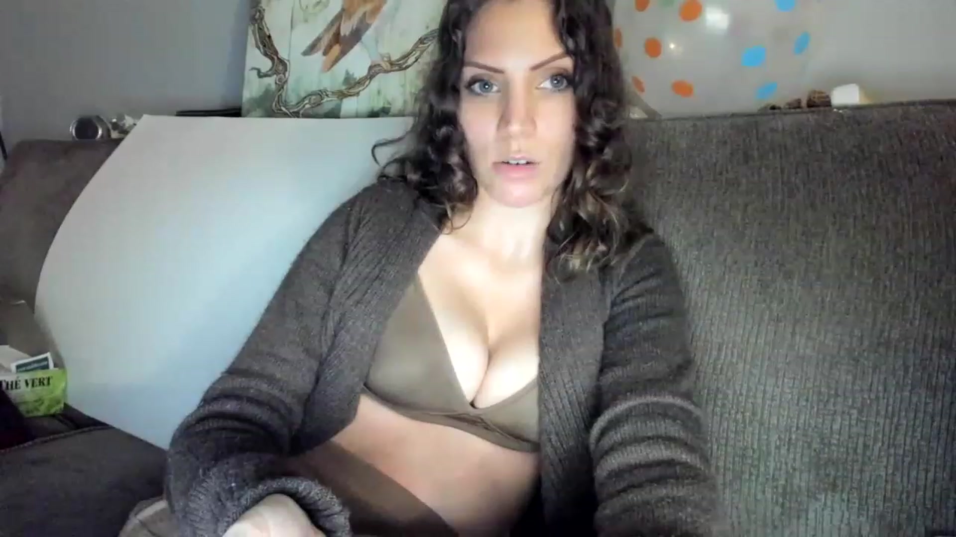 Gallery image thumbnail from Laurel's myfreecams stream on, 04/01/2023, 02:27 image 15 of 20