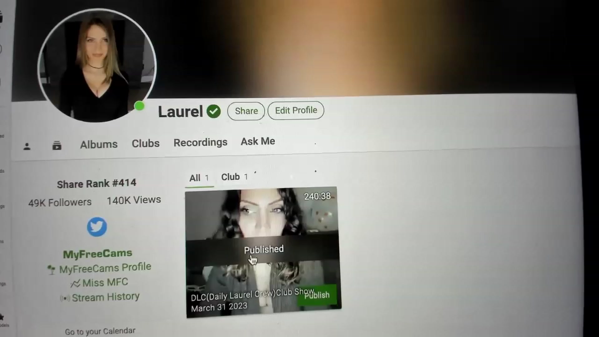 Gallery image thumbnail from Laurel's myfreecams stream on, 04/03/2023, 03:59 image 1 of 20