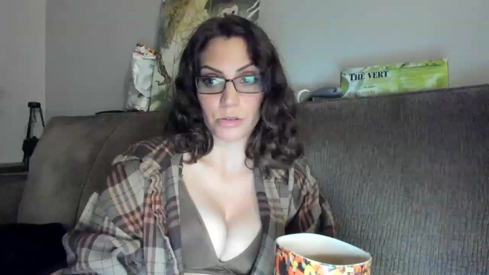 Gallery image thumbnail from Laurel's myfreecams stream on, 04/20/2023, 04:25 image 19 of 20