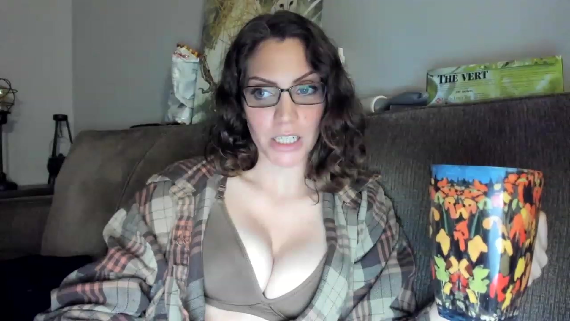 Gallery image thumbnail from Laurel's myfreecams stream on, 04/20/2023, 04:25 image 5 of 20