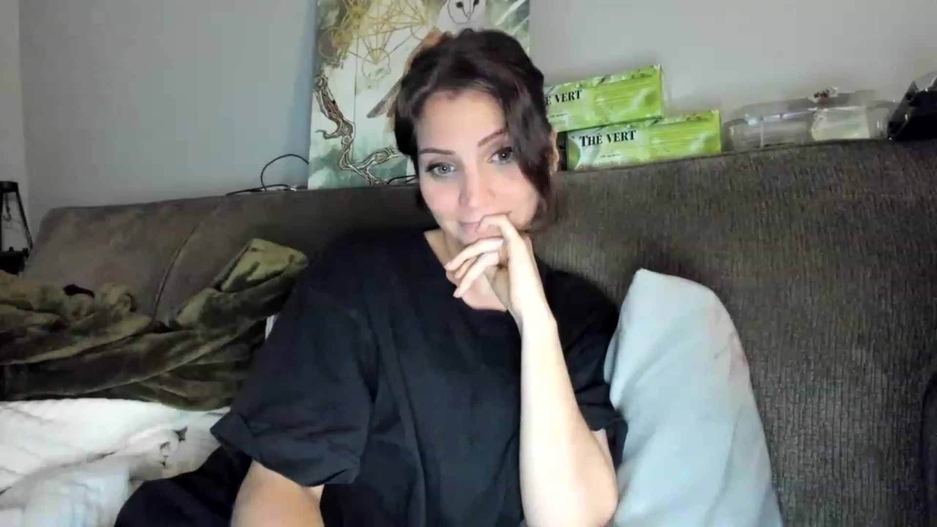 Gallery image thumbnail from Laurel's myfreecams stream on, 05/04/2023, 01:09 image 6 of 20