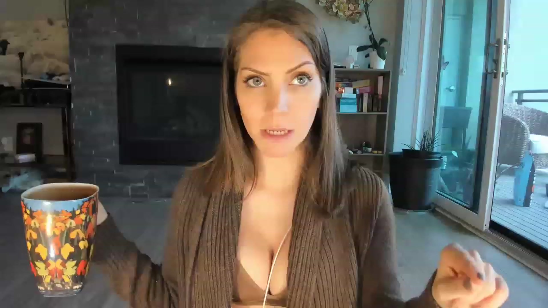 Gallery image thumbnail from Laurel's myfreecams stream on, 05/13/2023, 23:27 image 5 of 20