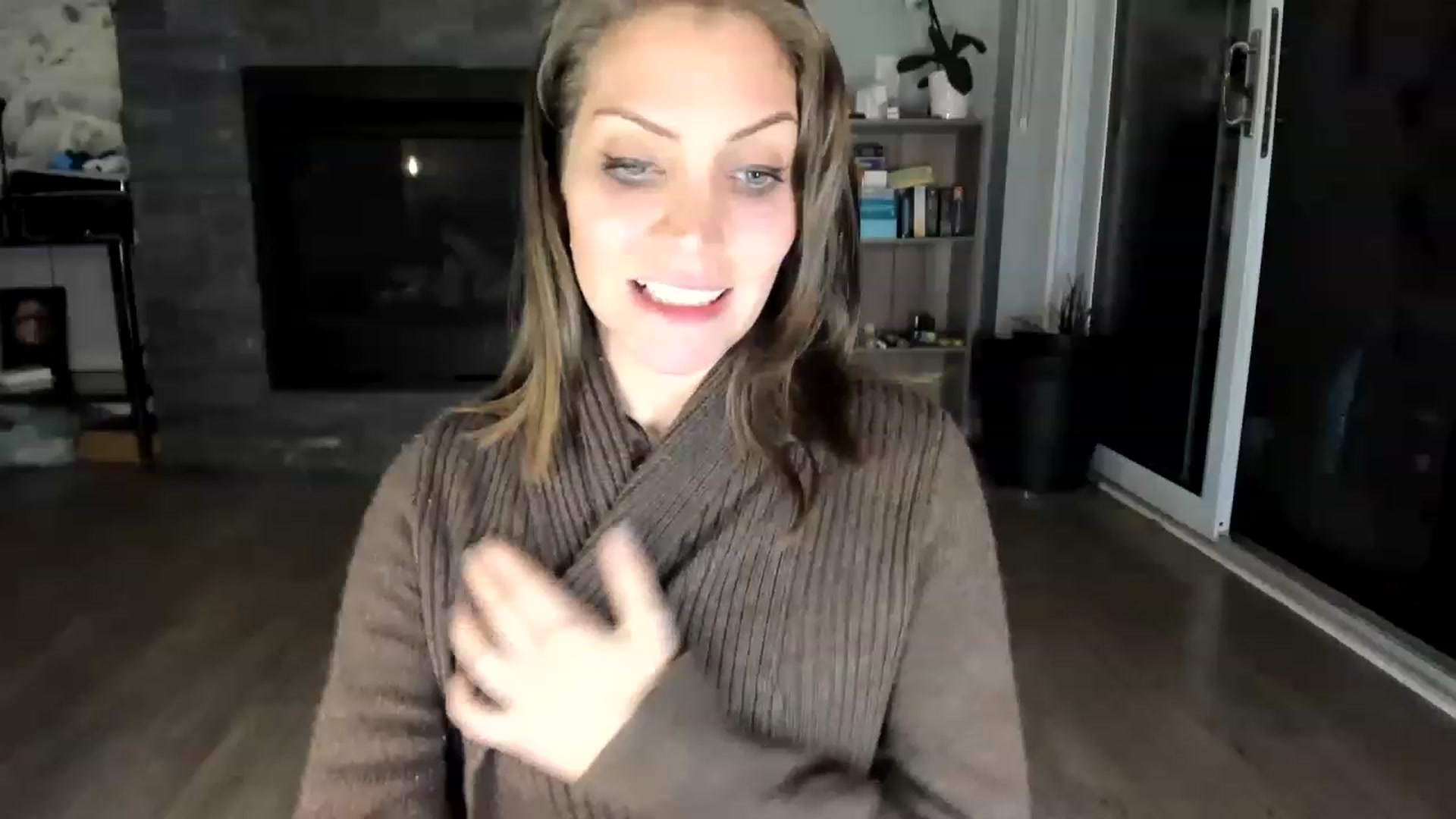 Gallery image thumbnail from Laurel's myfreecams stream on, 05/14/2023, 08:10 image 7 of 20